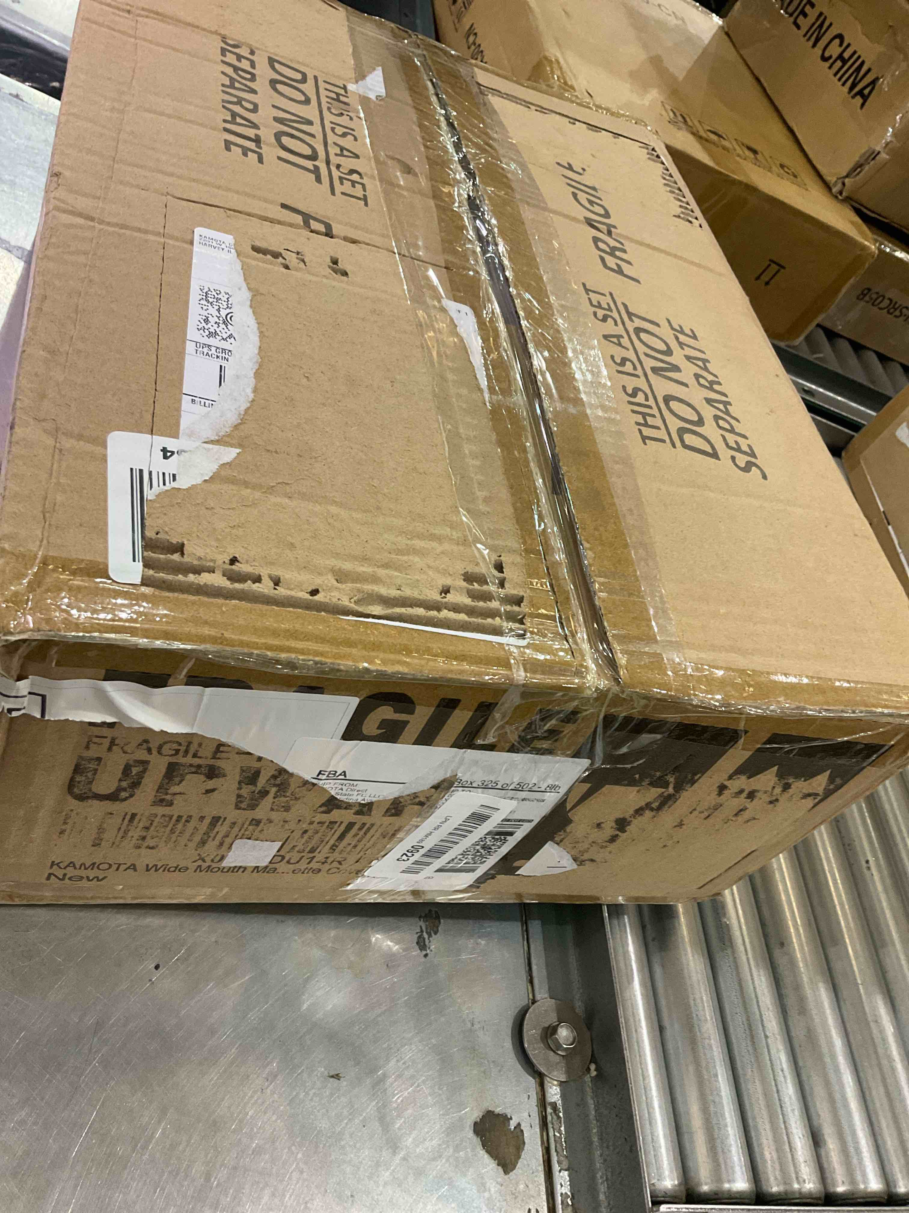 https://s3.amazonaws.com/lotting-images-prod/BargainHunt/EXS01147904_1708356391615.jpeg