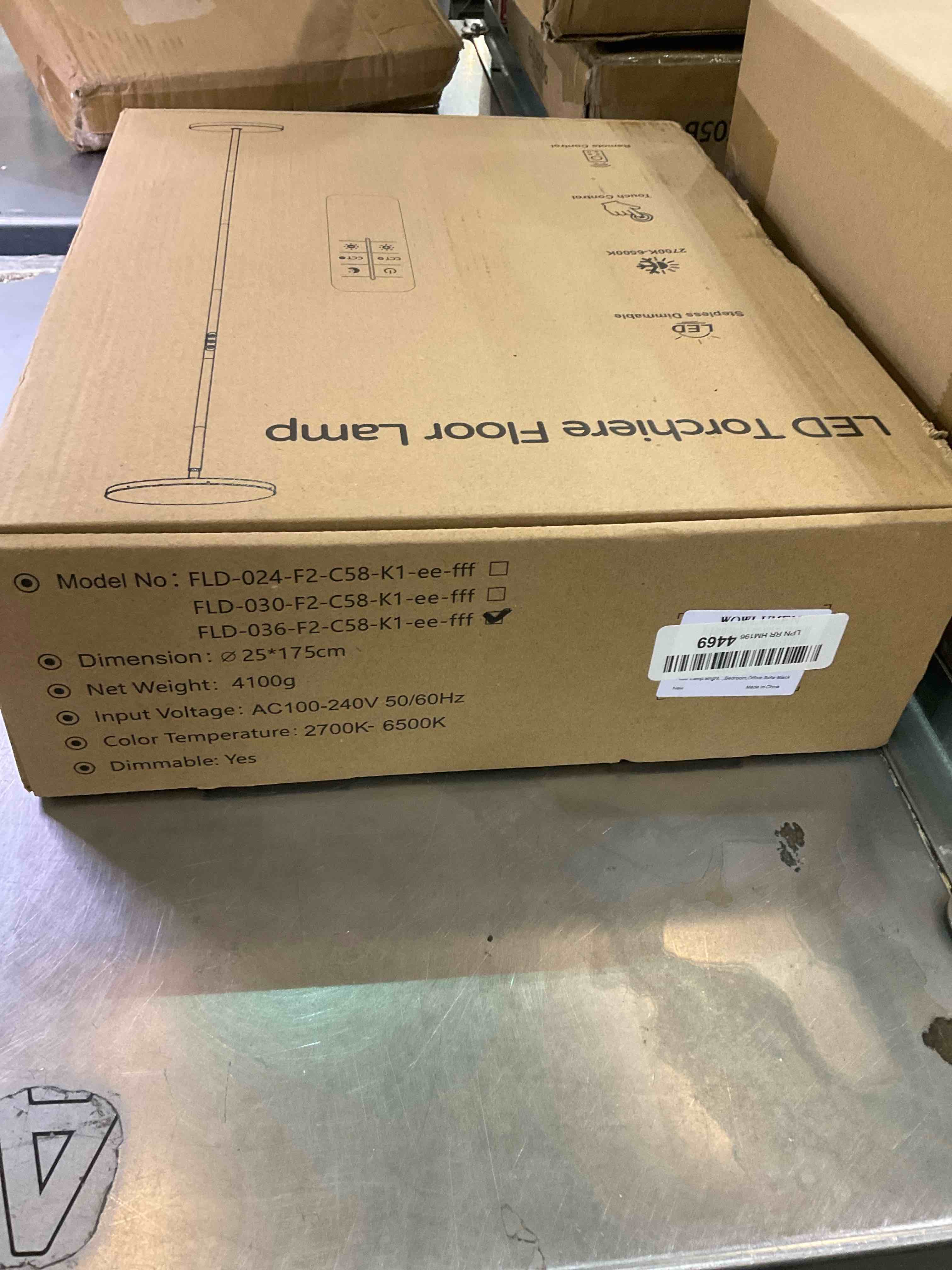 https://s3.amazonaws.com/lotting-images-prod/BargainHunt/EXS01147906_1708356745557.jpeg