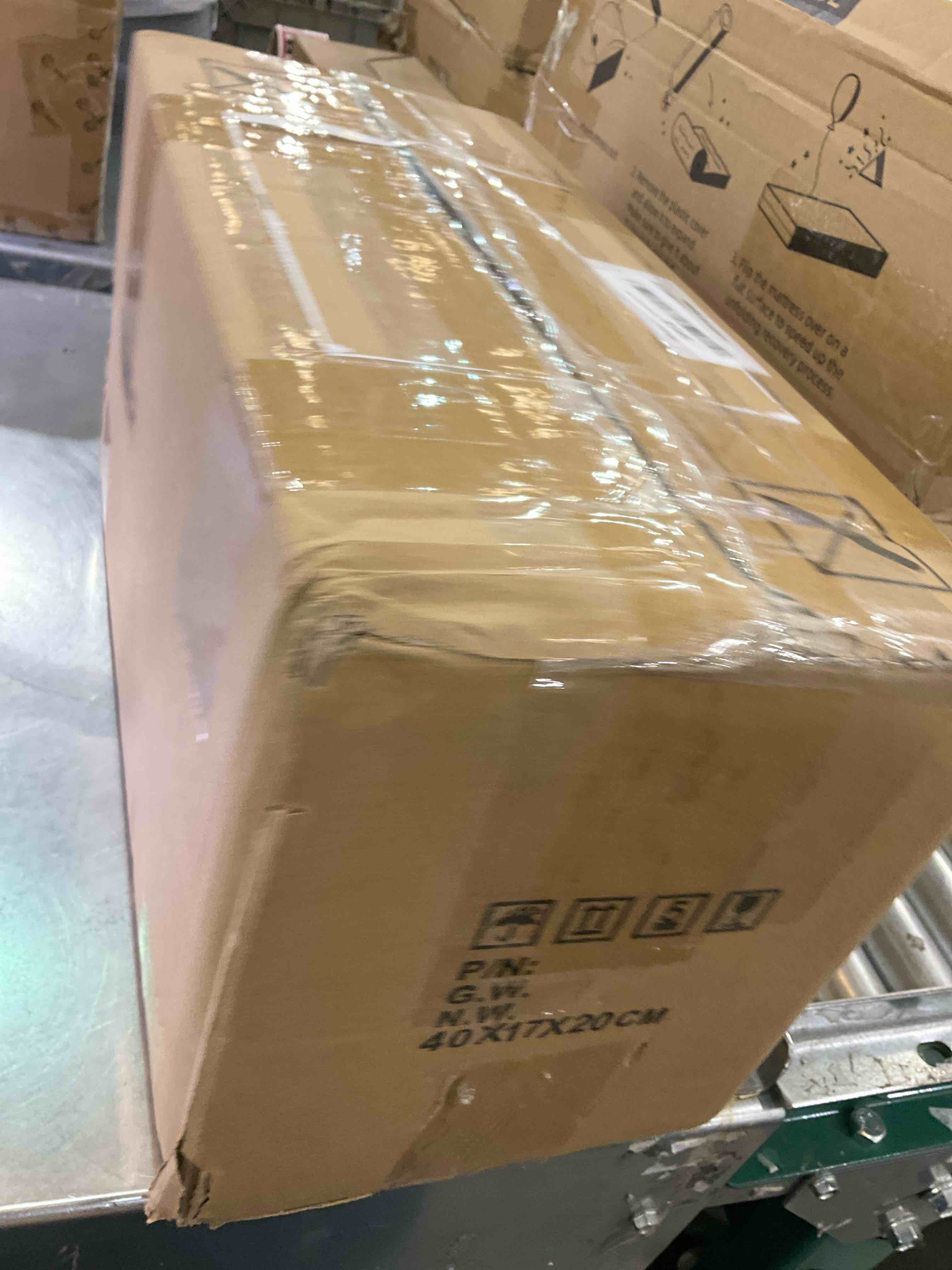 https://s3.amazonaws.com/lotting-images-prod/BargainHunt/EXS01147954_1708361280533.jpeg