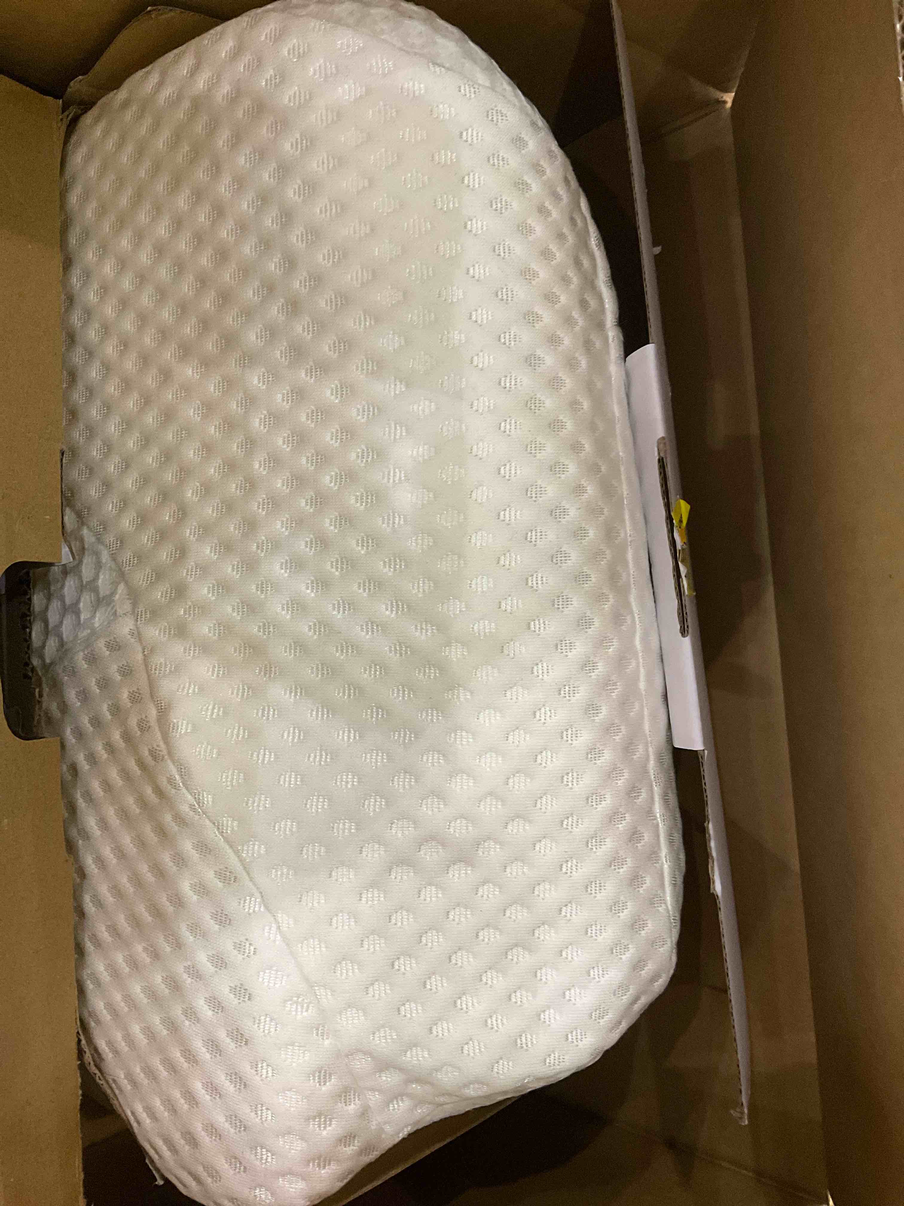 https://s3.amazonaws.com/lotting-images-prod/BargainHunt/EXS01148575_1708090949582.jpeg