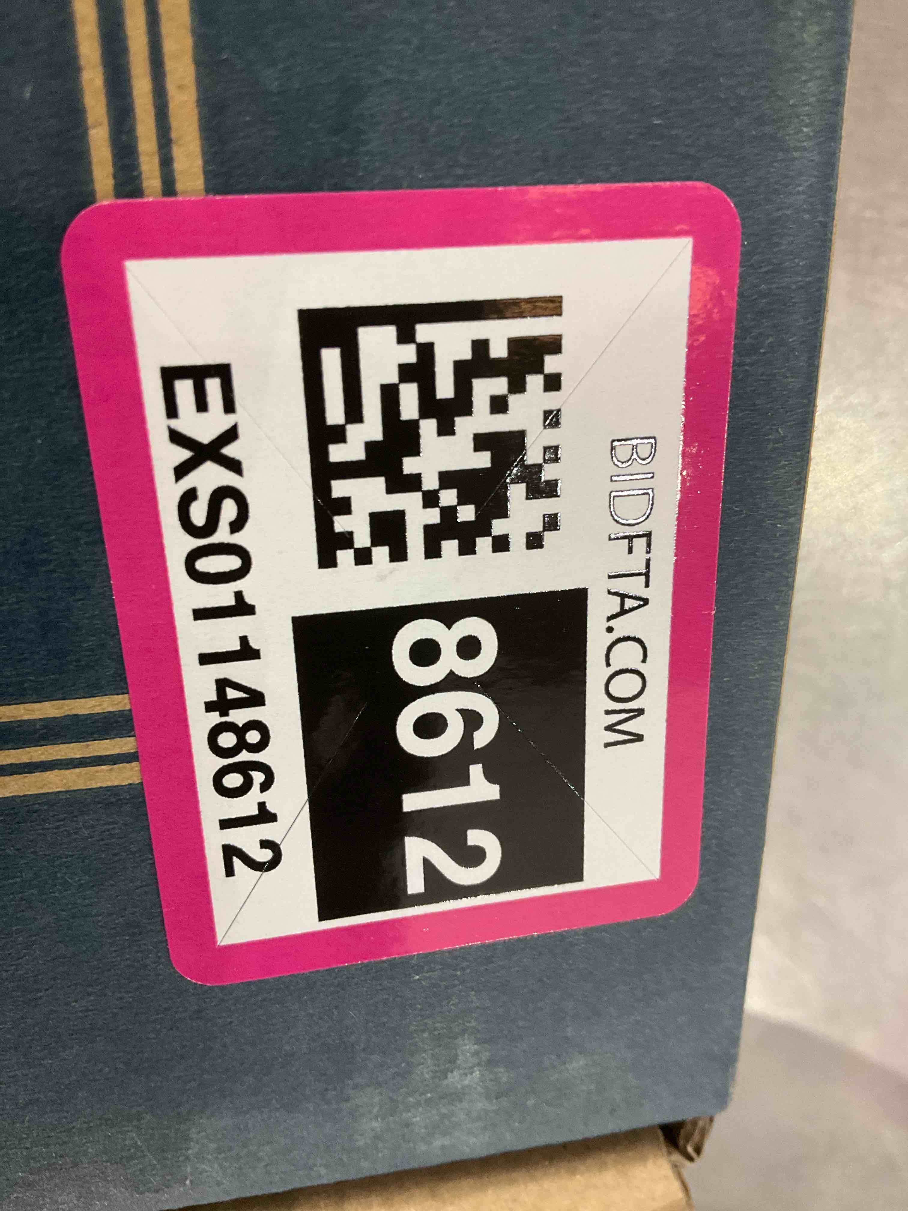 https://s3.amazonaws.com/lotting-images-prod/BargainHunt/EXS01148612_1708101373485.jpeg