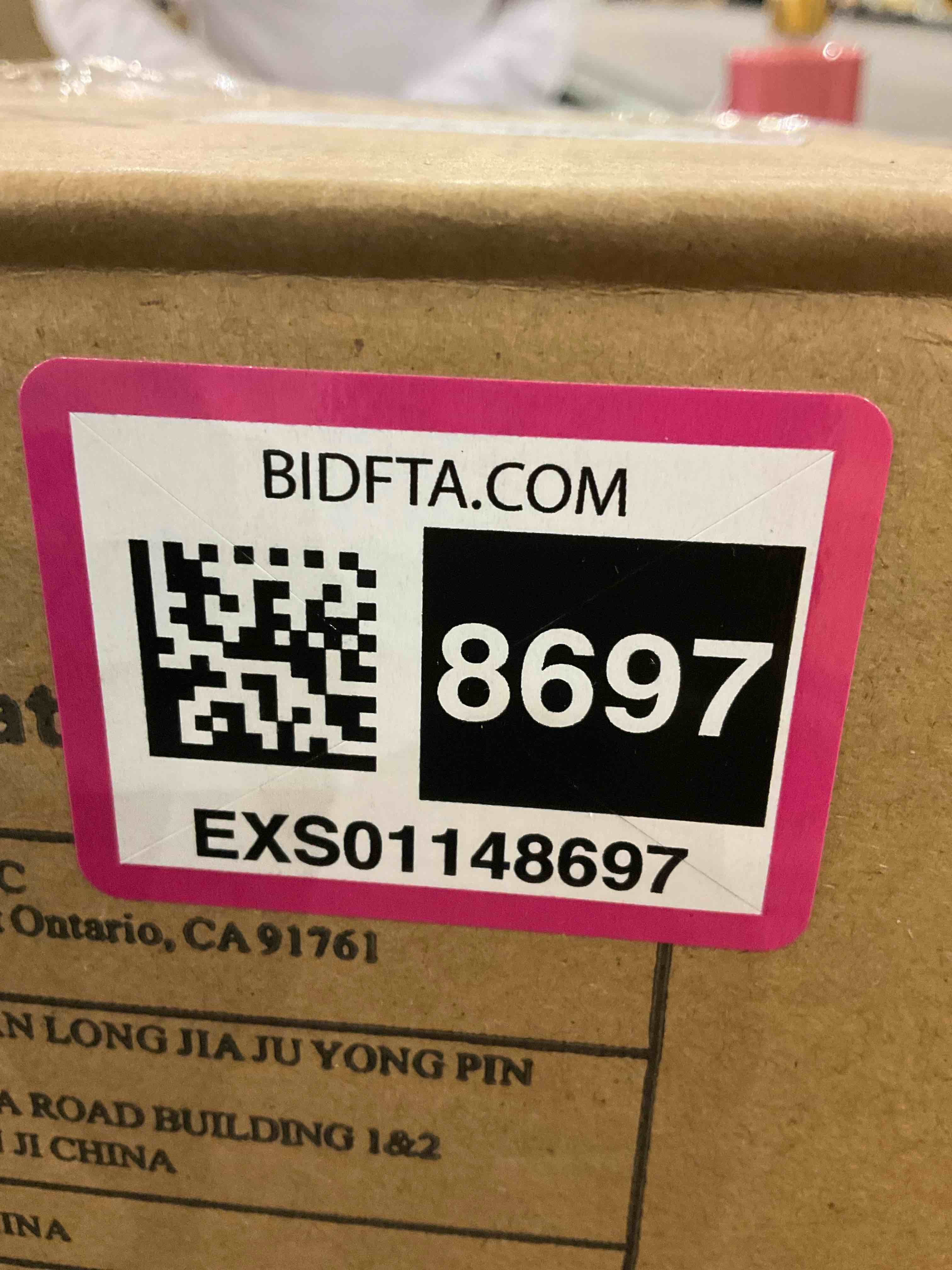 https://s3.amazonaws.com/lotting-images-prod/BargainHunt/EXS01148697_1708357583029.jpeg