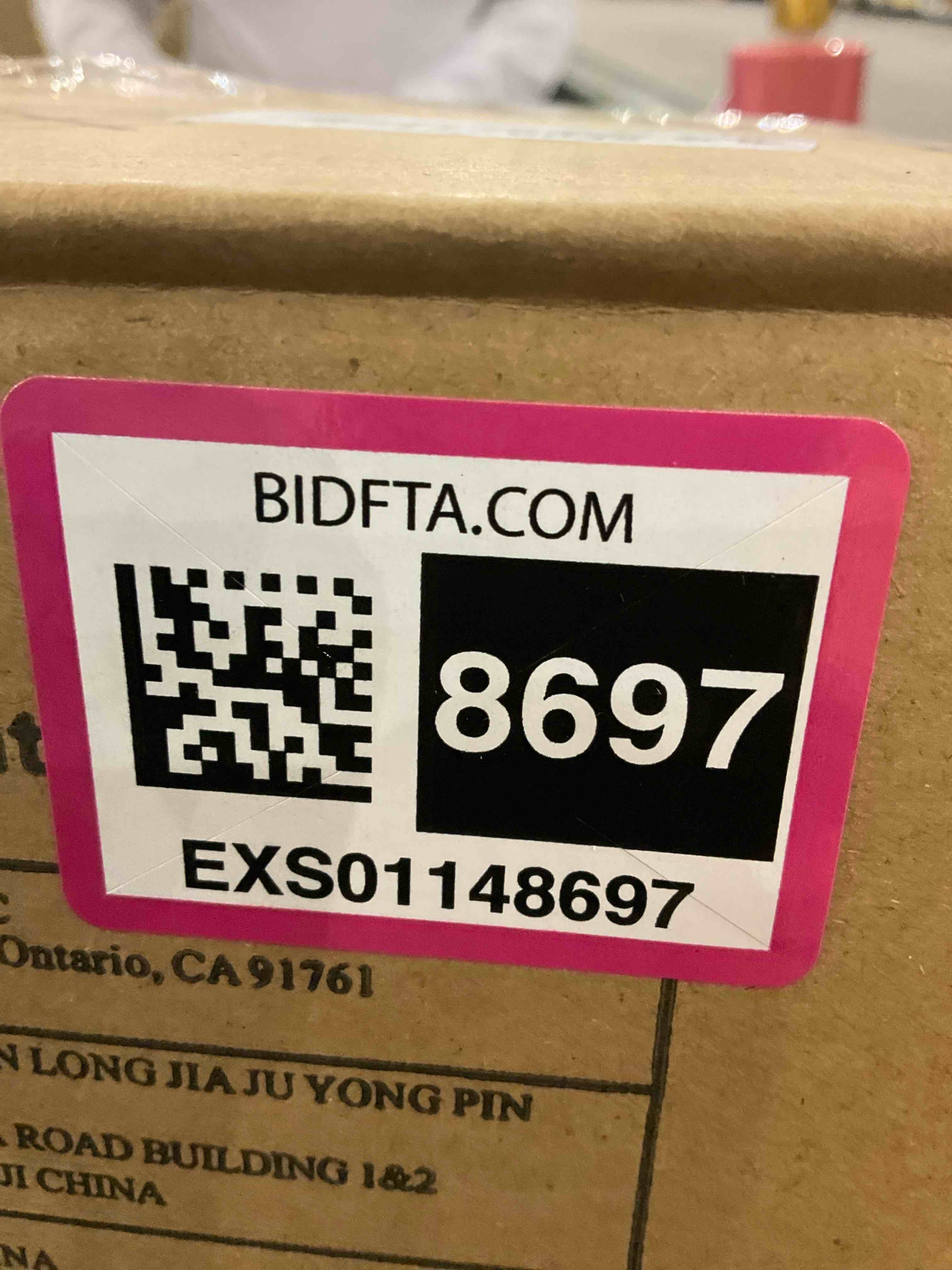 https://s3.amazonaws.com/lotting-images-prod/BargainHunt/EXS01148697_1708357584081.jpeg