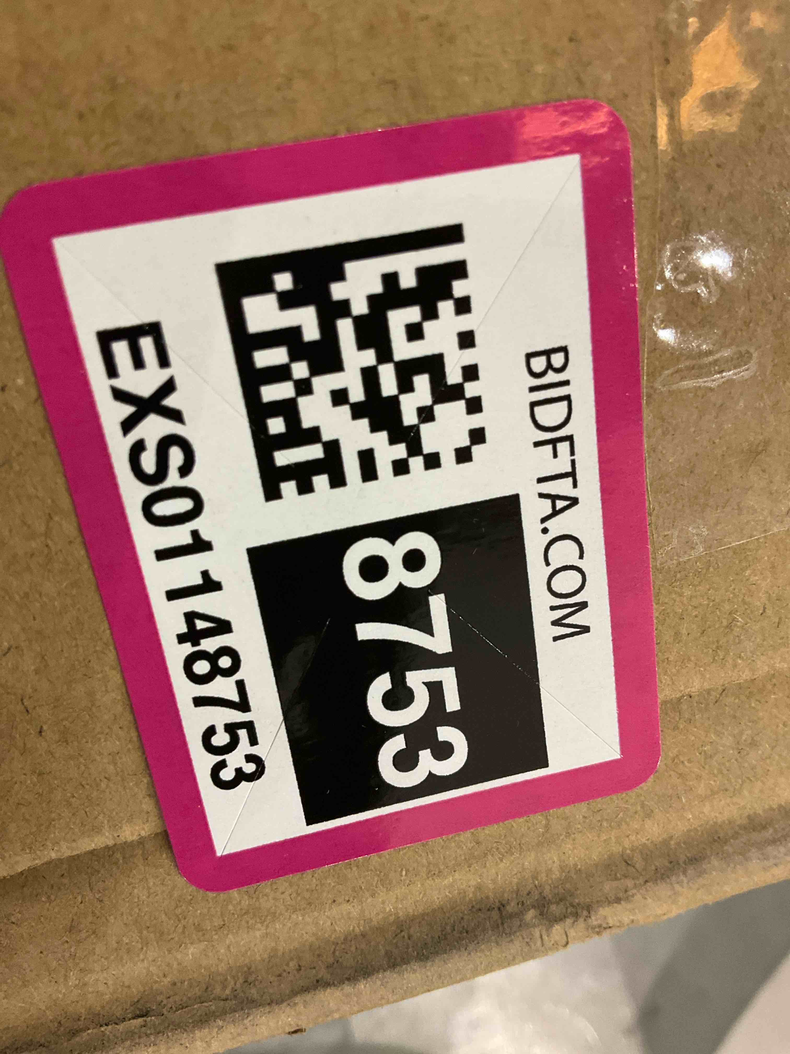 https://s3.amazonaws.com/lotting-images-prod/BargainHunt/EXS01148753_1708372753088.jpeg