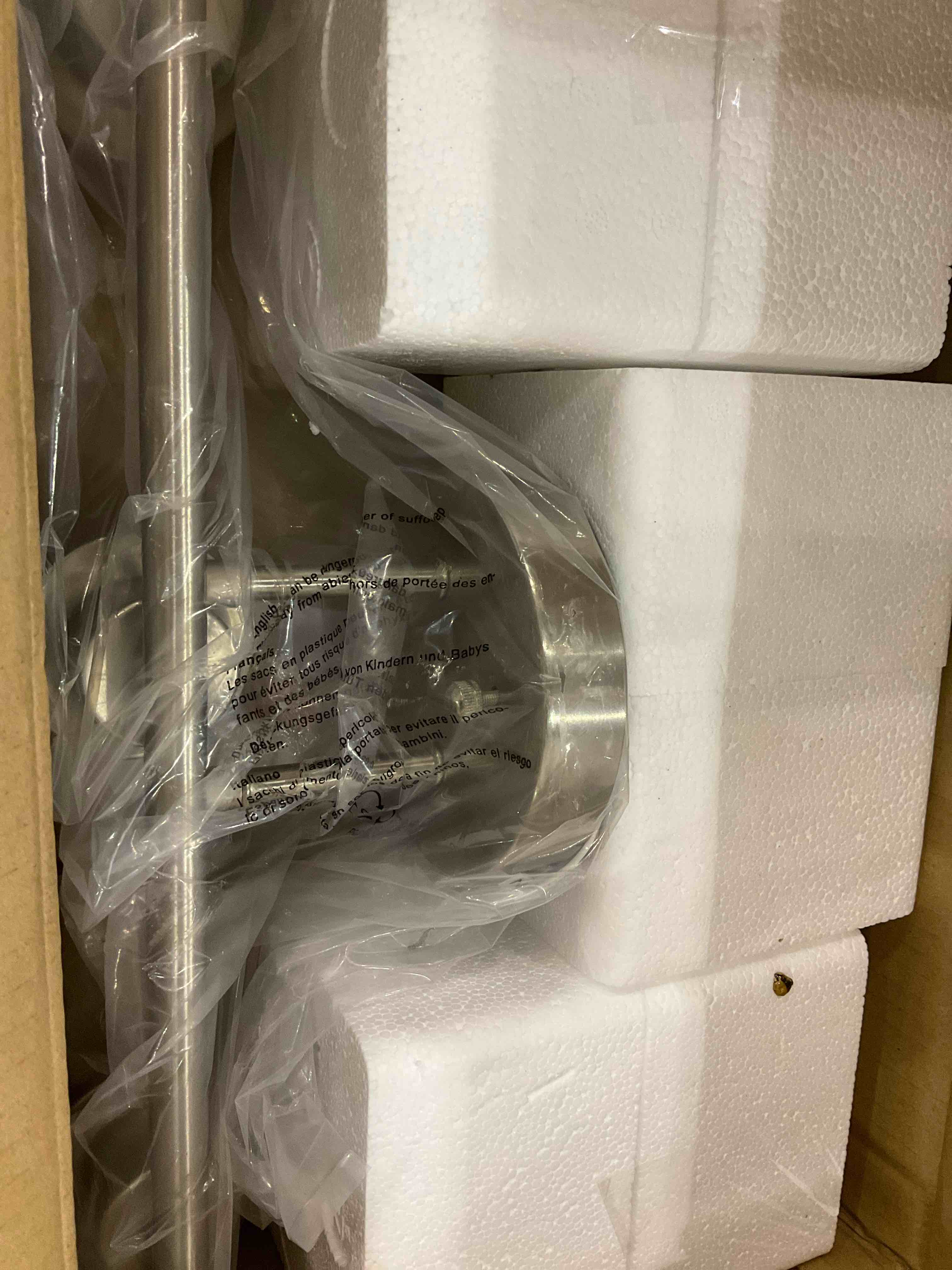 https://s3.amazonaws.com/lotting-images-prod/BargainHunt/EXS01148834_1708523150588.jpeg
