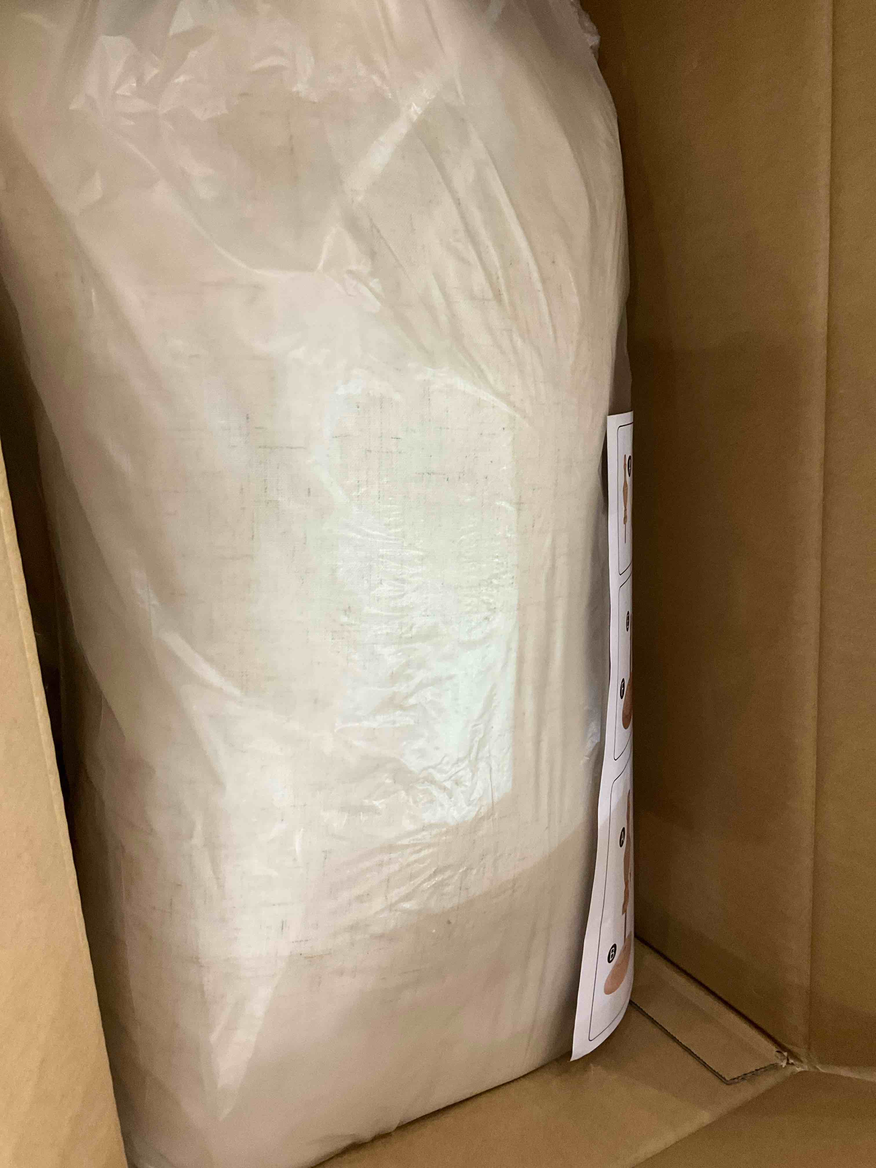 https://s3.amazonaws.com/lotting-images-prod/BargainHunt/EXS01148883_1708532923100.jpeg