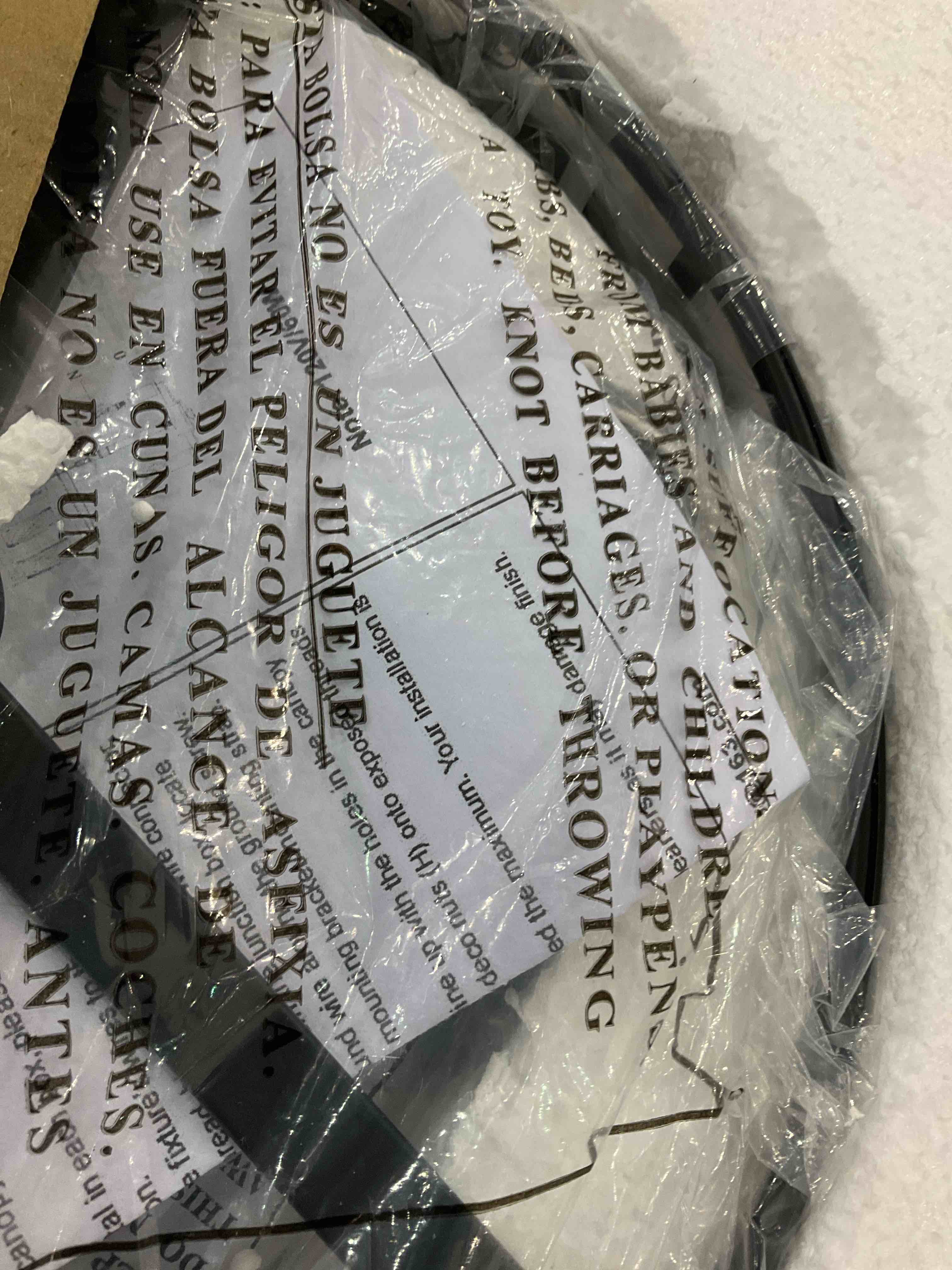 https://s3.amazonaws.com/lotting-images-prod/BargainHunt/EXS01148948_1708614884298.jpeg
