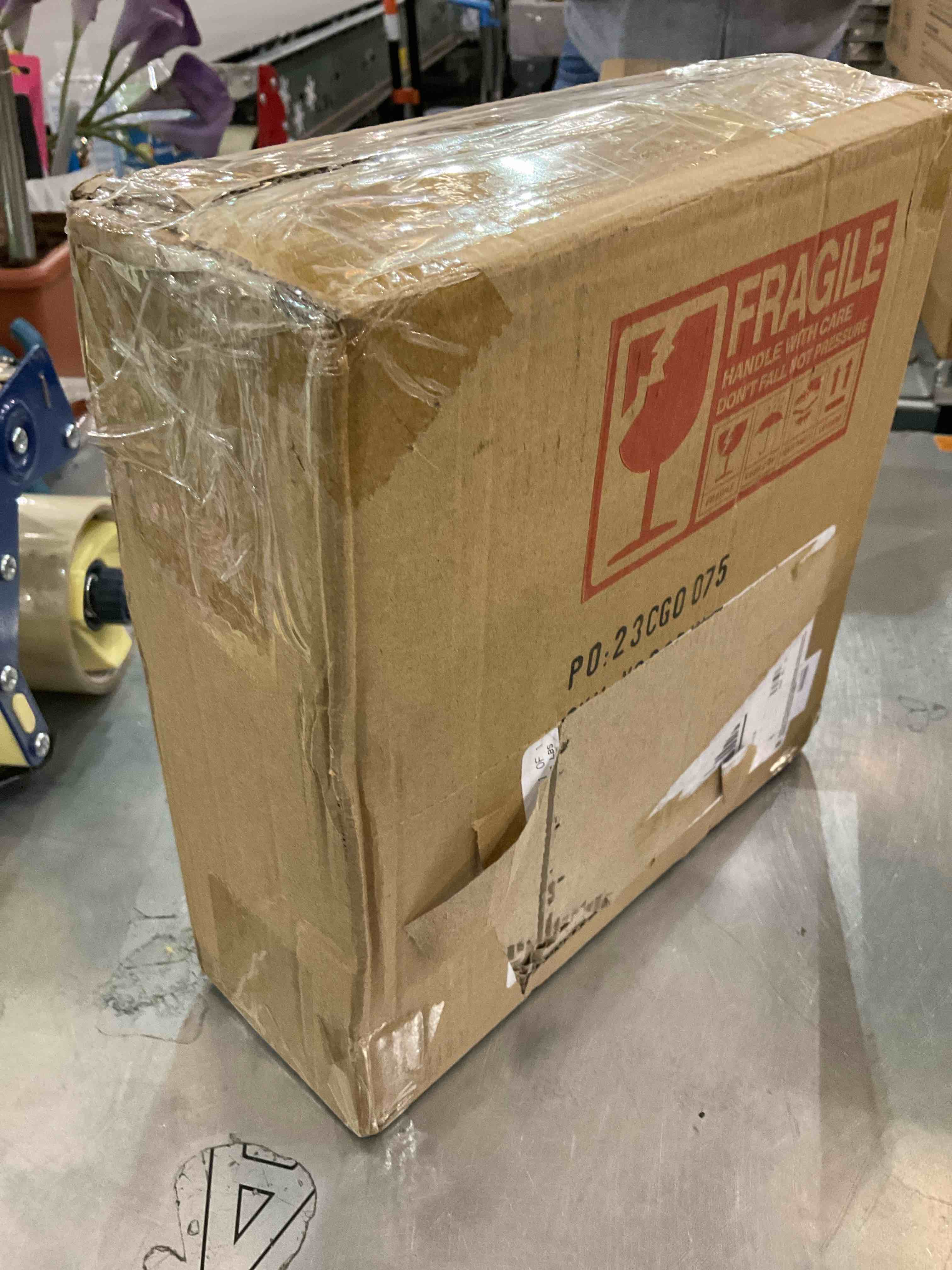 https://s3.amazonaws.com/lotting-images-prod/BargainHunt/EXS01149431_1708698802016.jpeg