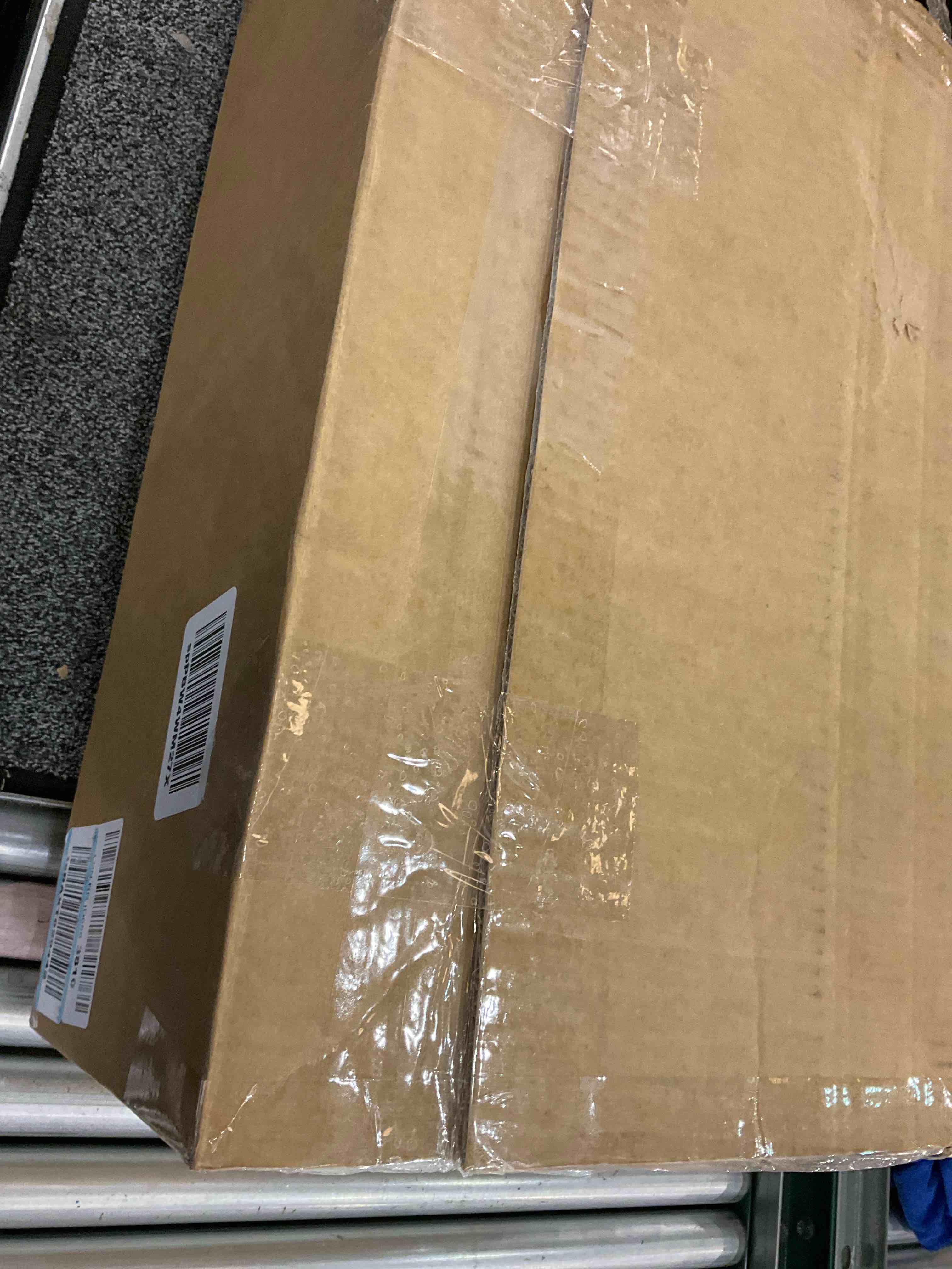 https://s3.amazonaws.com/lotting-images-prod/BargainHunt/EXS01149588_1708109478056.jpeg
