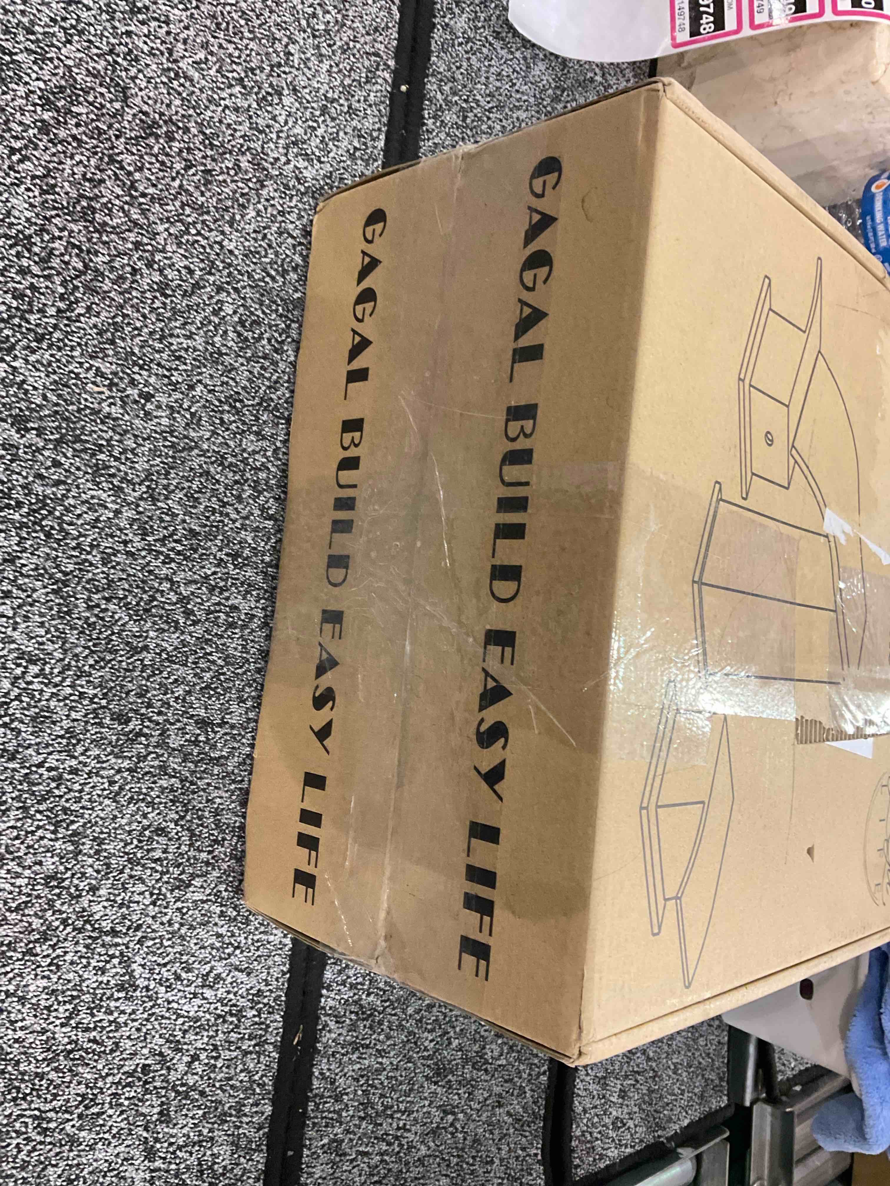 https://s3.amazonaws.com/lotting-images-prod/BargainHunt/EXS01149748_1708431912664.jpeg