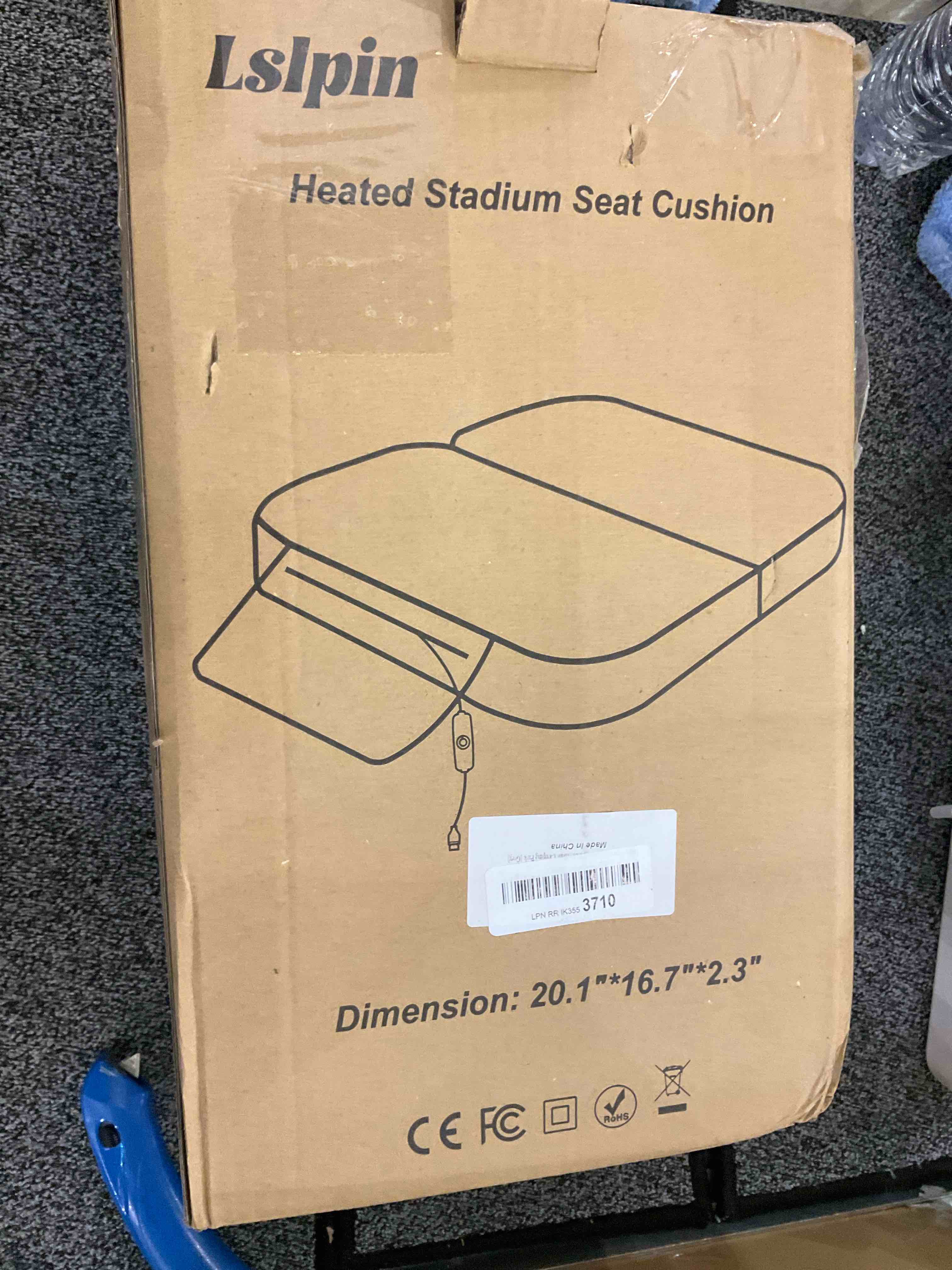 https://s3.amazonaws.com/lotting-images-prod/BargainHunt/EXS01149994_1708545508370.jpeg