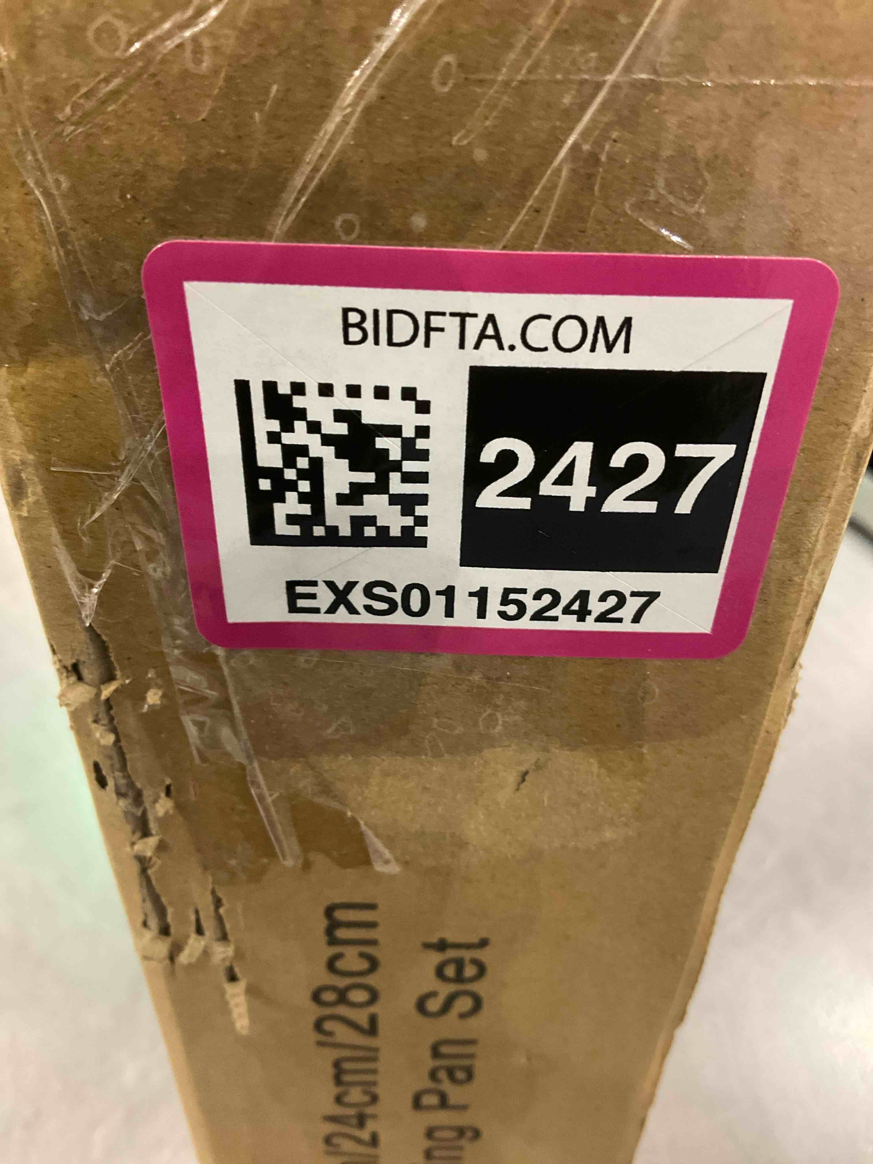 https://s3.amazonaws.com/lotting-images-prod/BargainHunt/EXS01152427_1706551795891.jpeg