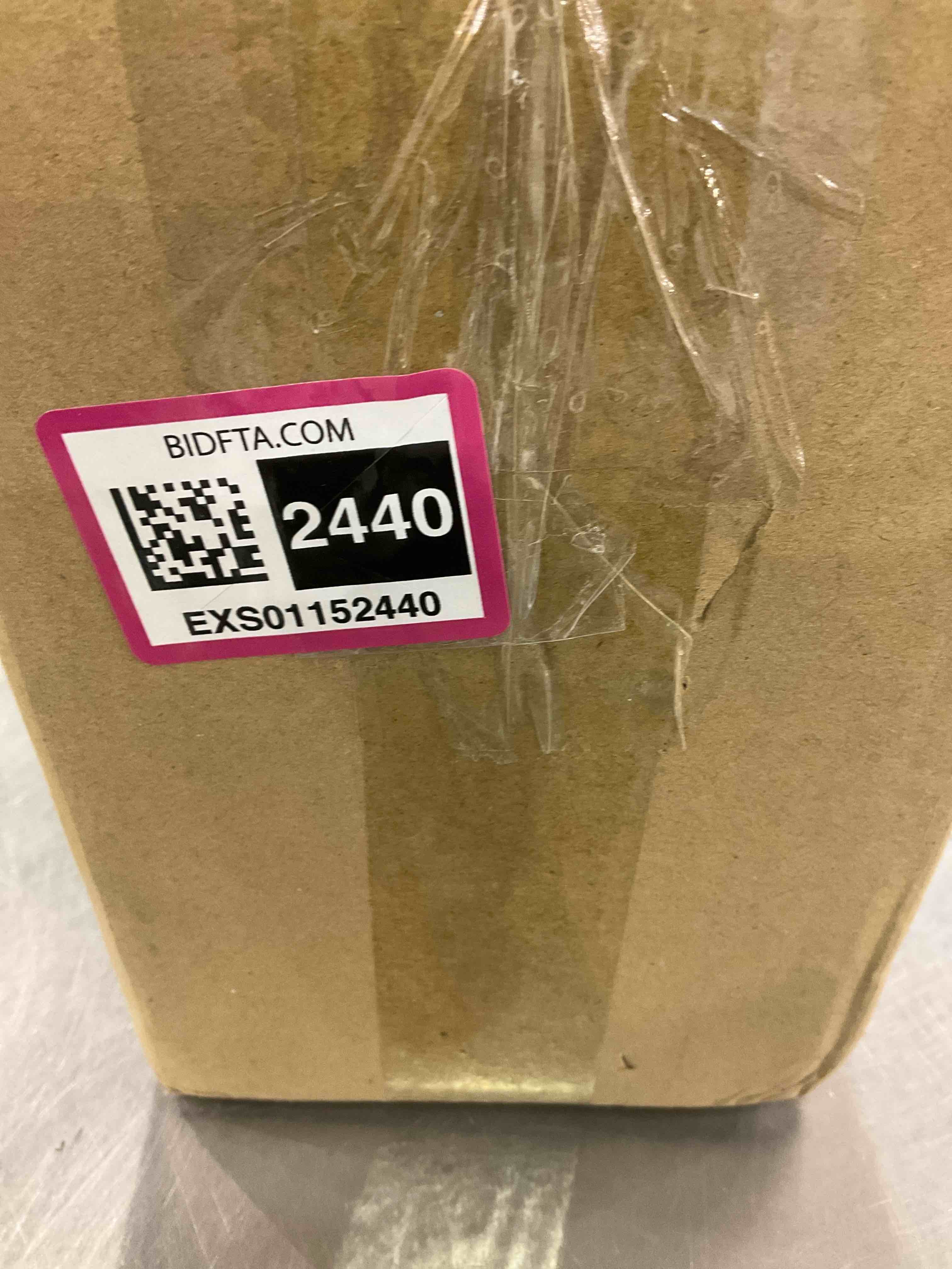 https://s3.amazonaws.com/lotting-images-prod/BargainHunt/EXS01152440_1706616627246.jpeg