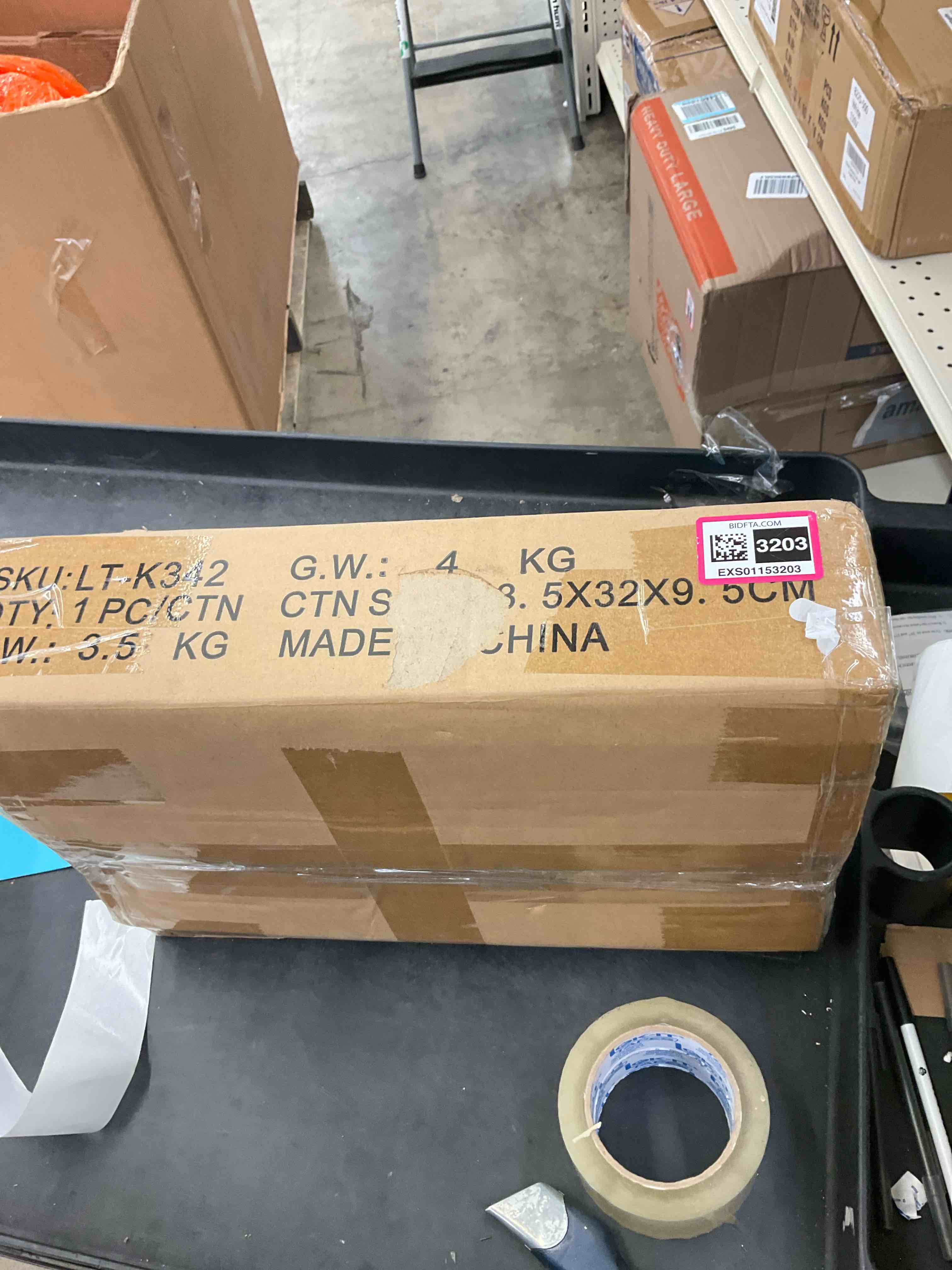 https://s3.amazonaws.com/lotting-images-prod/BargainHunt/EXS01153203_1712247256498.jpeg