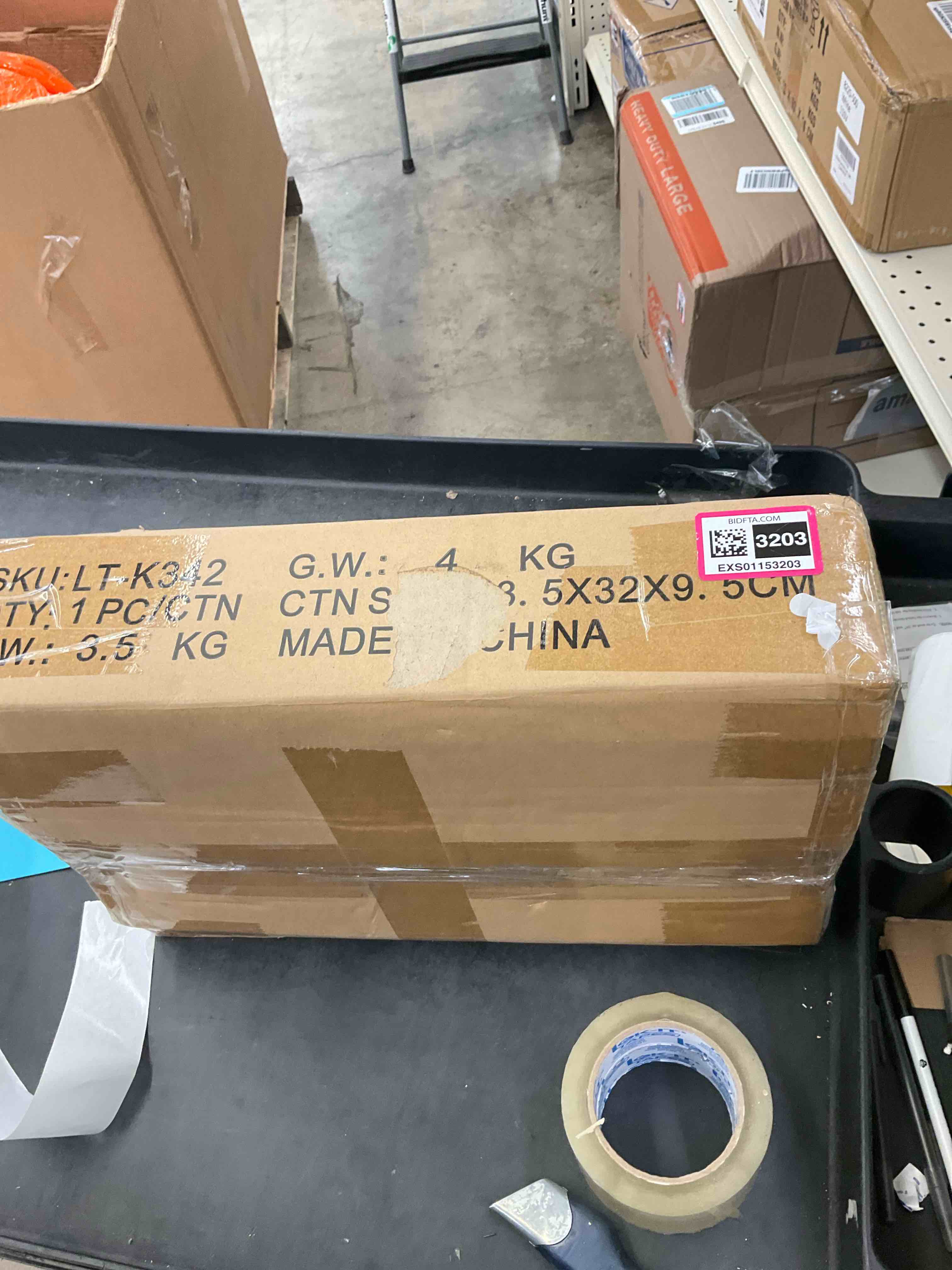 https://s3.amazonaws.com/lotting-images-prod/BargainHunt/EXS01153203_1712247257535.jpeg