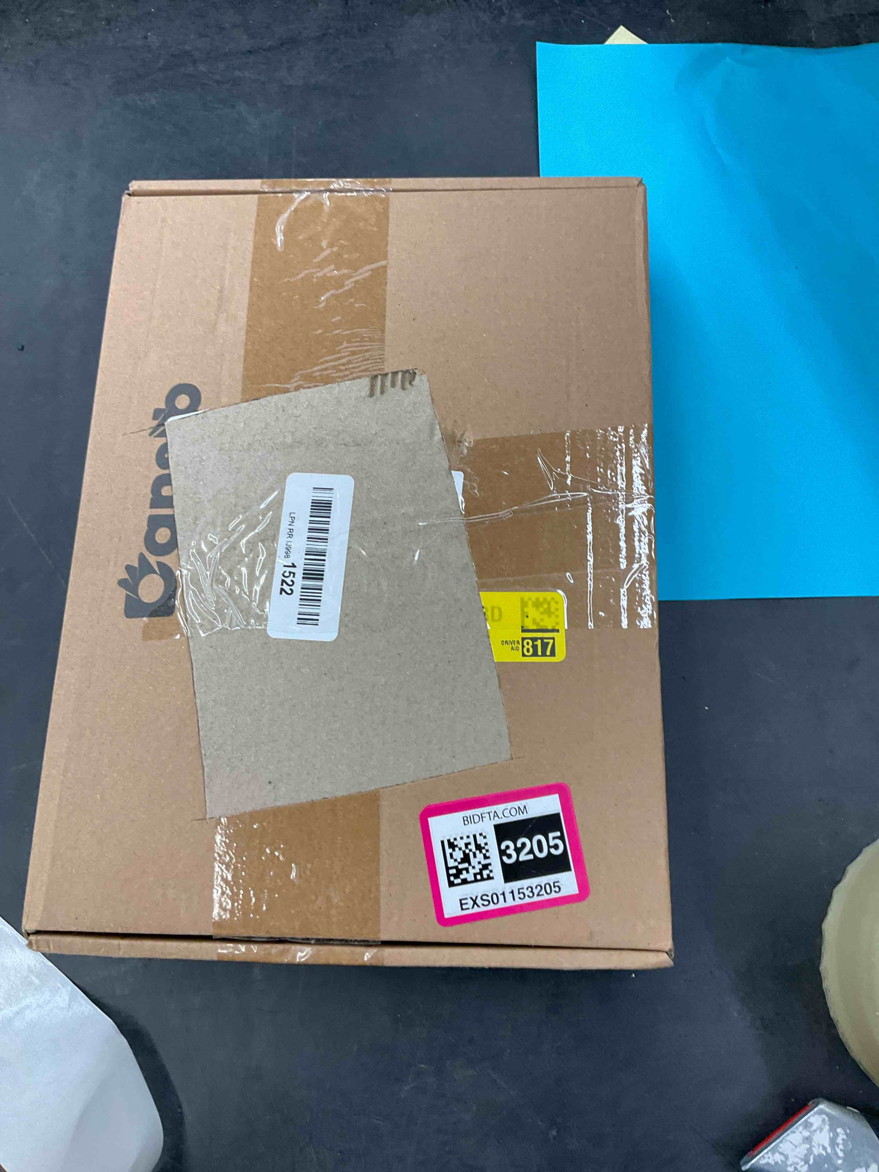 https://s3.amazonaws.com/lotting-images-prod/BargainHunt/EXS01153205_1712247504448.jpeg