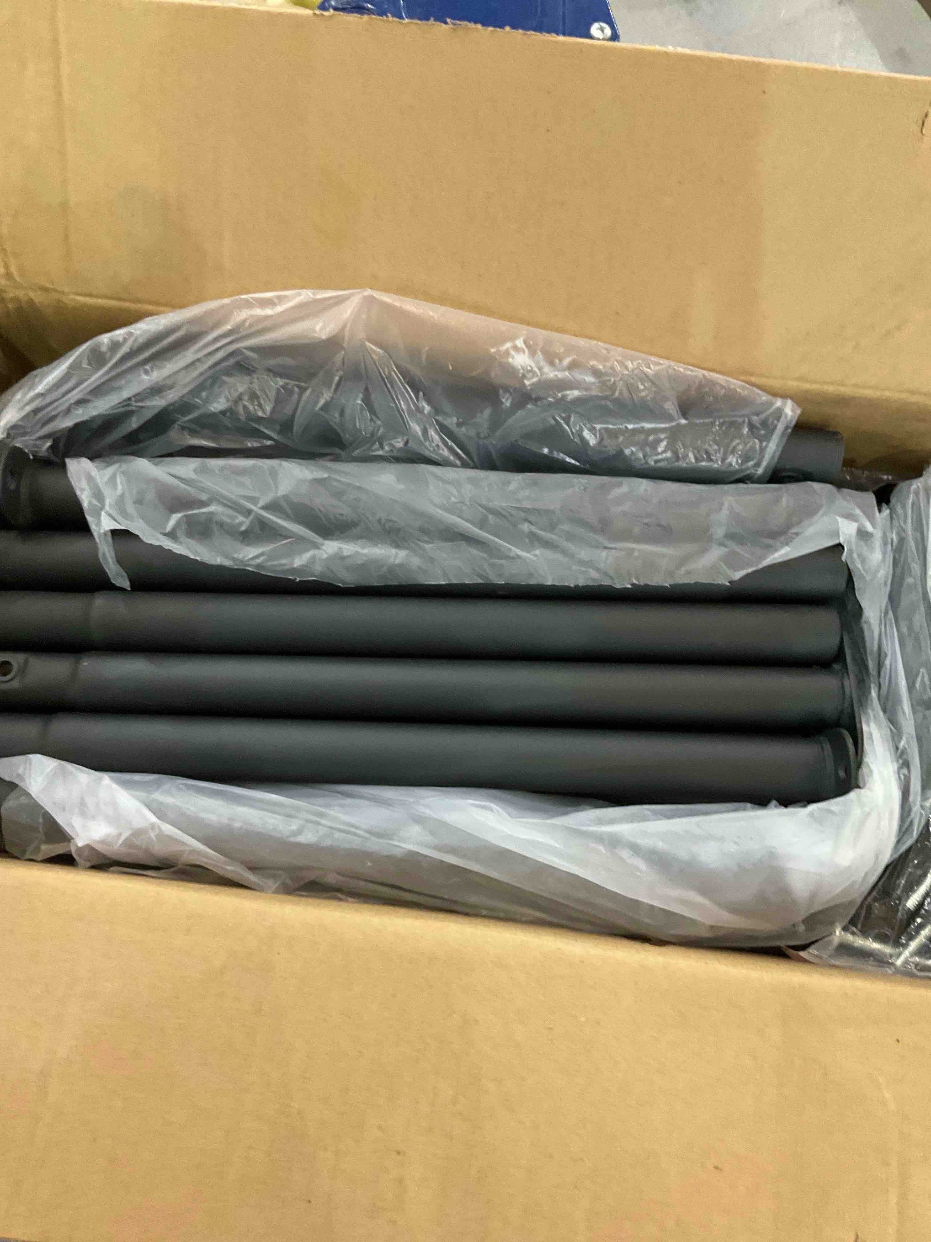 https://s3.amazonaws.com/lotting-images-prod/BargainHunt/EXS01157359_1707150151547.jpeg