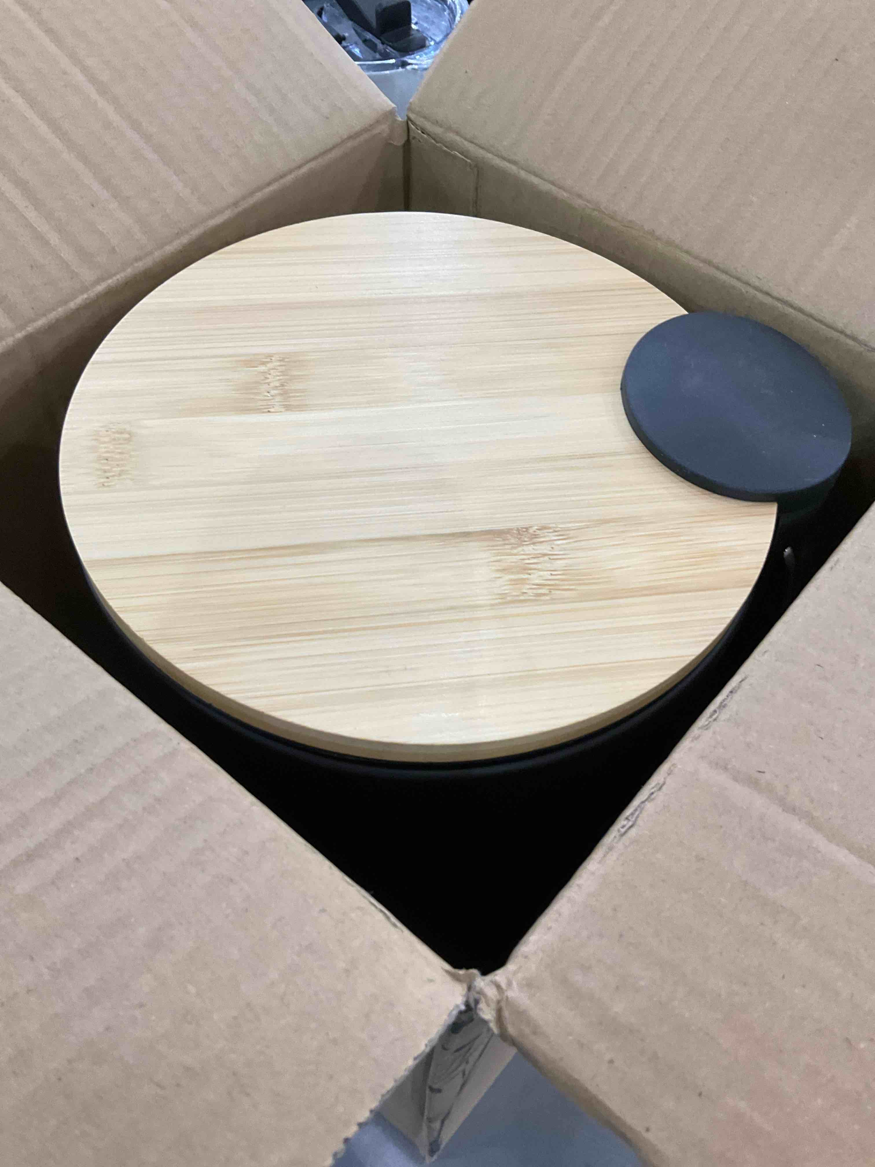https://s3.amazonaws.com/lotting-images-prod/BargainHunt/EXS01157427_1707163254099.jpeg