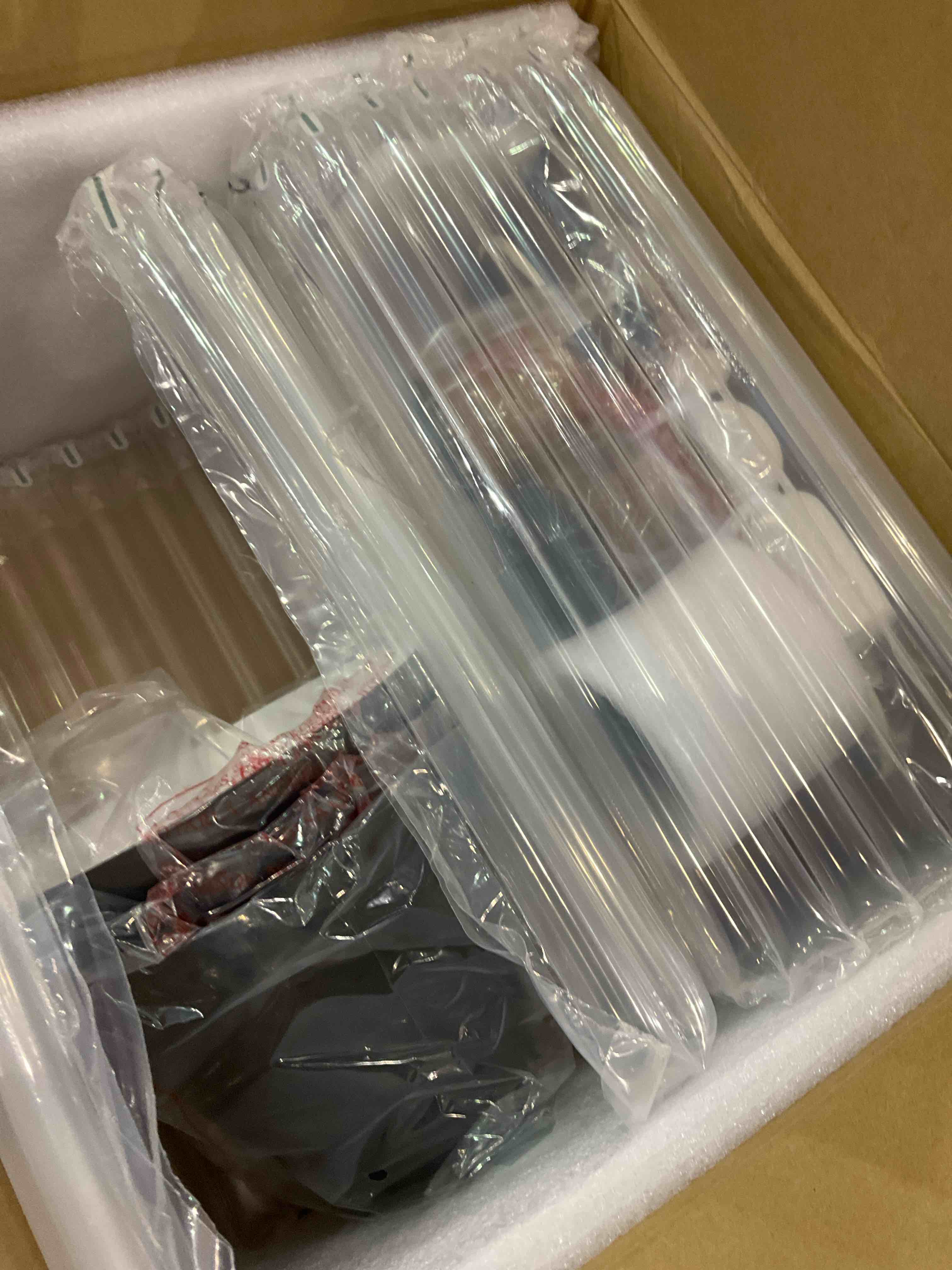 https://s3.amazonaws.com/lotting-images-prod/BargainHunt/EXS01157451_1707222820927.jpeg