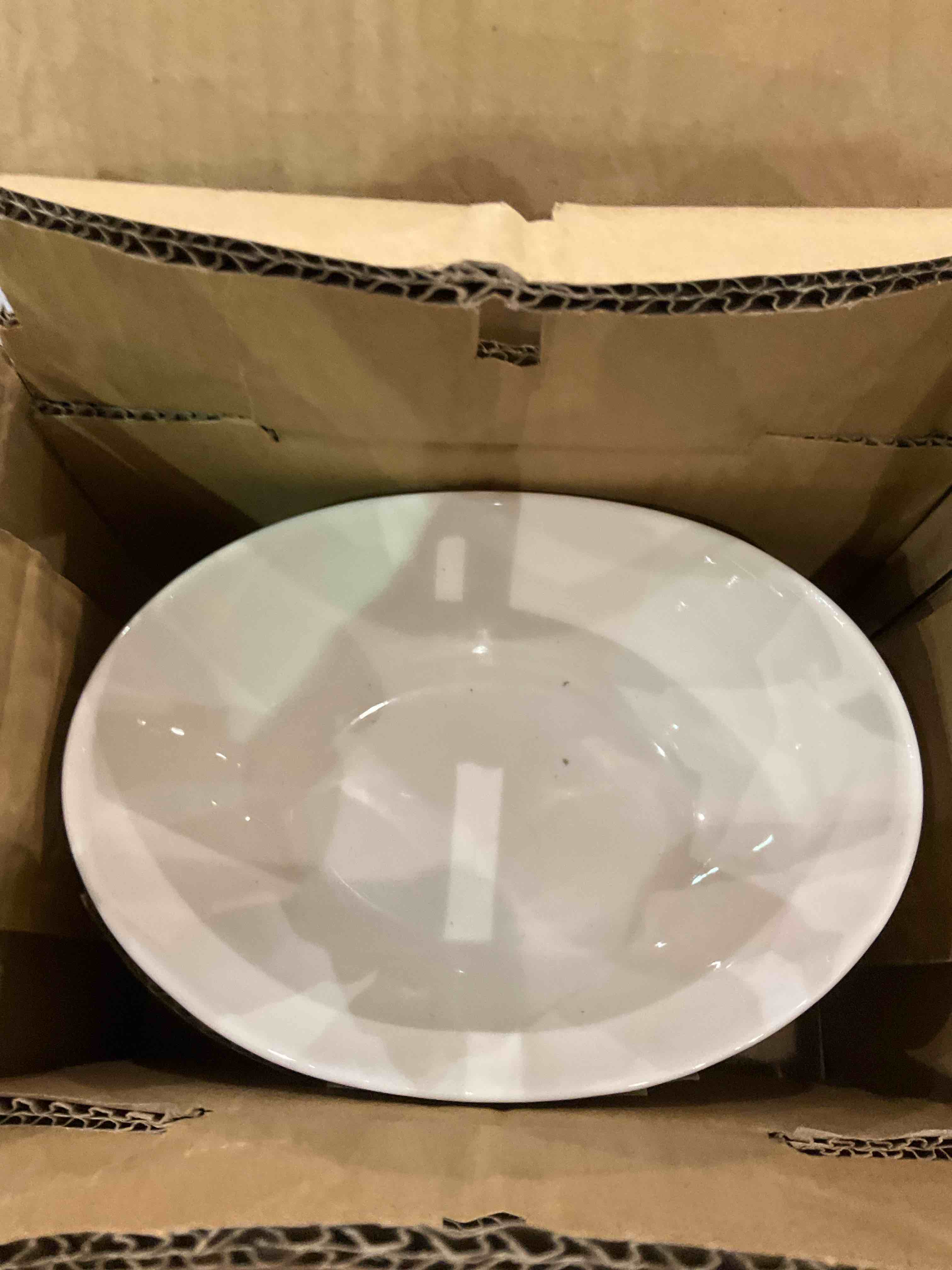 https://s3.amazonaws.com/lotting-images-prod/BargainHunt/EXS01157482_1707226336461.jpeg