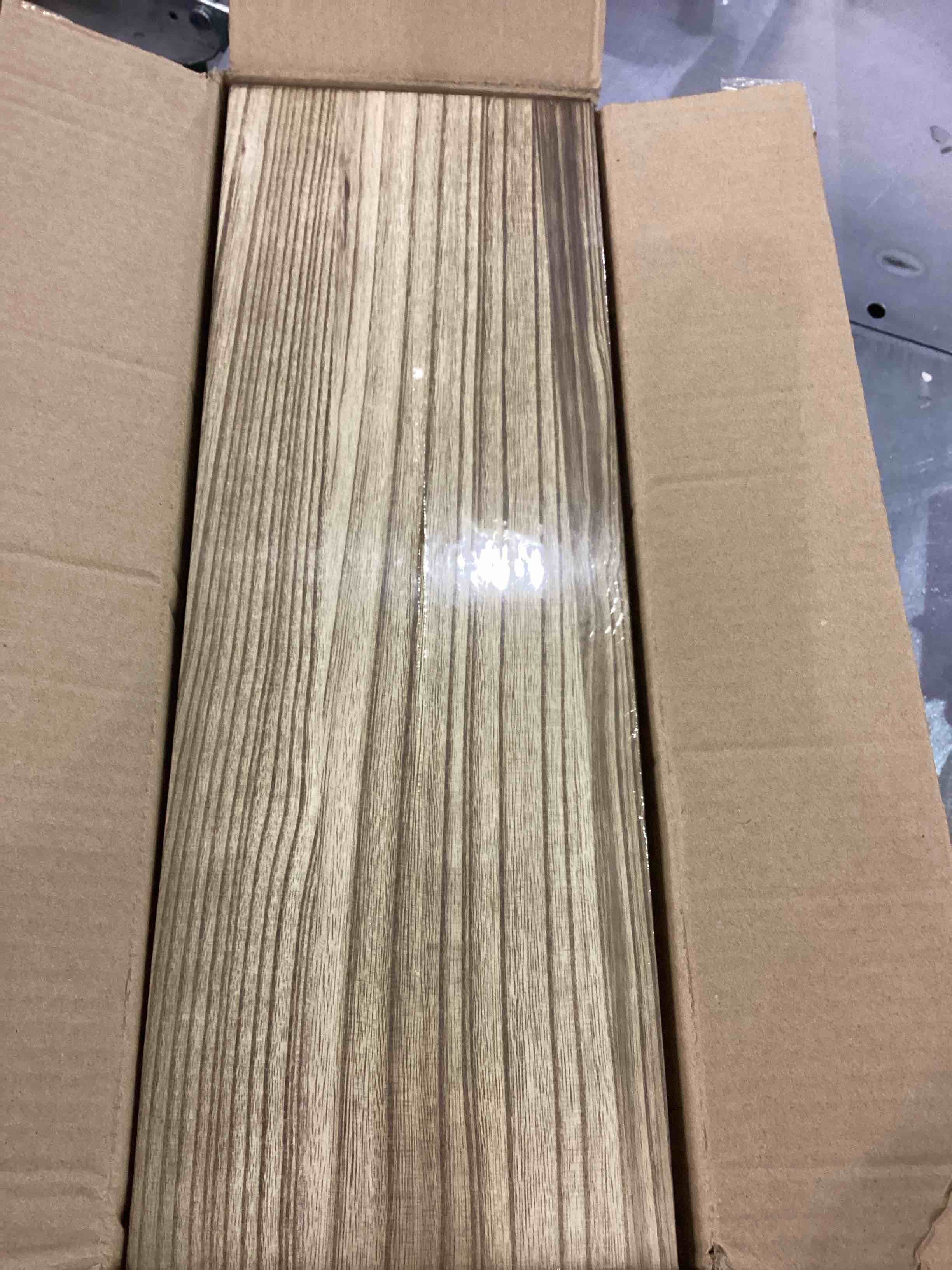 https://s3.amazonaws.com/lotting-images-prod/BargainHunt/EXS01159195_1706791399671.jpeg