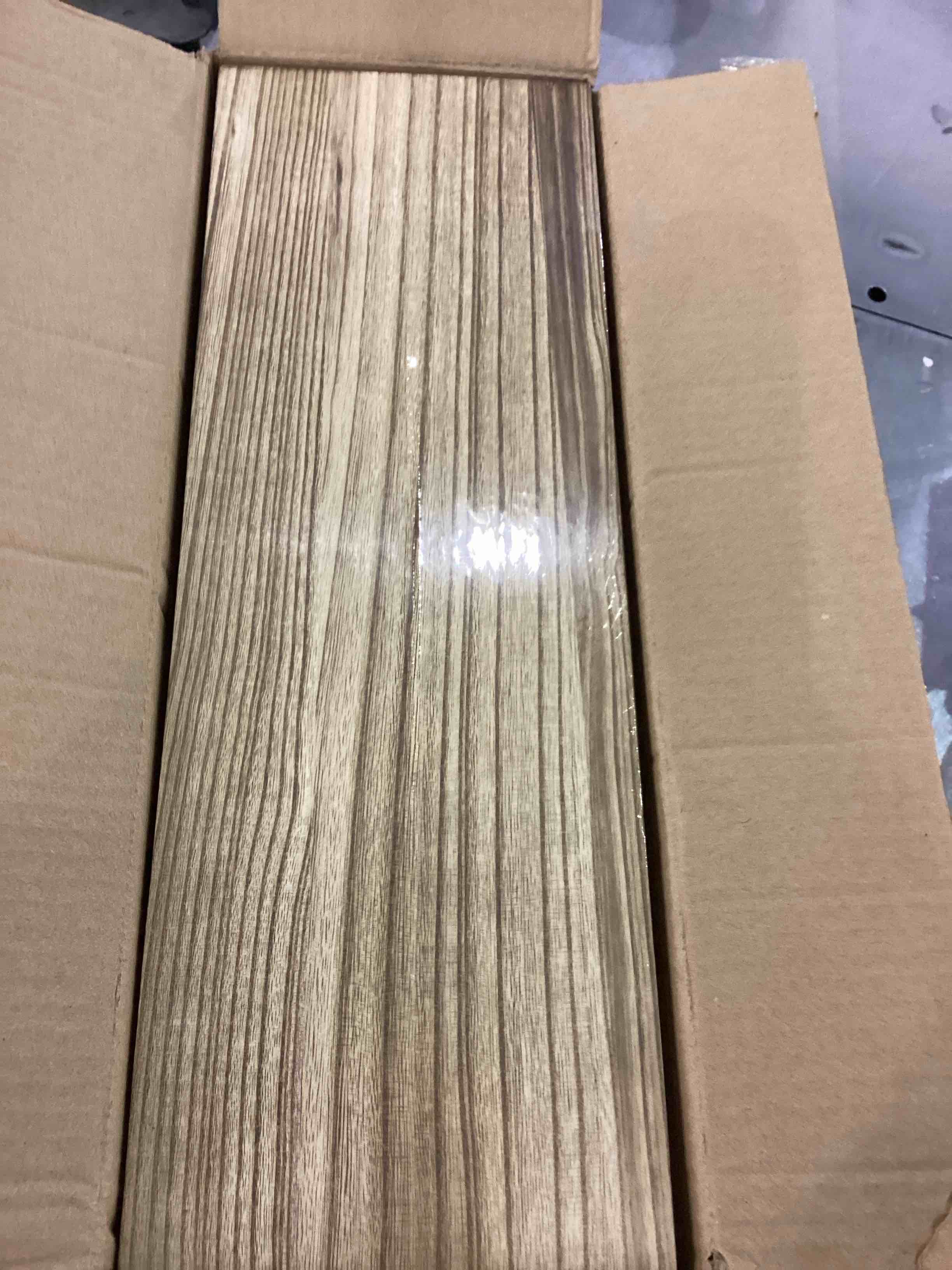 https://s3.amazonaws.com/lotting-images-prod/BargainHunt/EXS01159195_1706791400605.jpeg