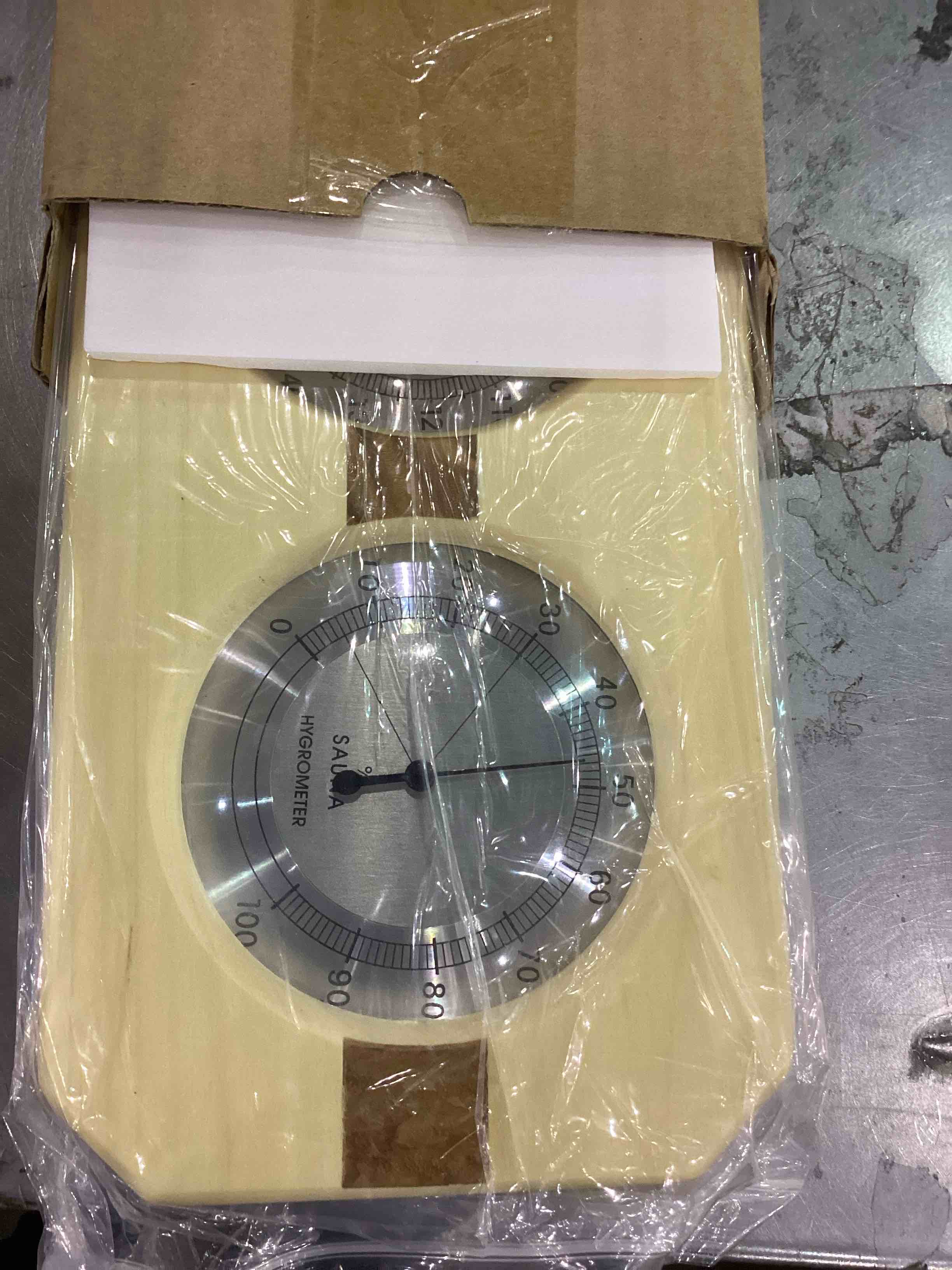 https://s3.amazonaws.com/lotting-images-prod/BargainHunt/EXS01159199_1706791761287.jpeg