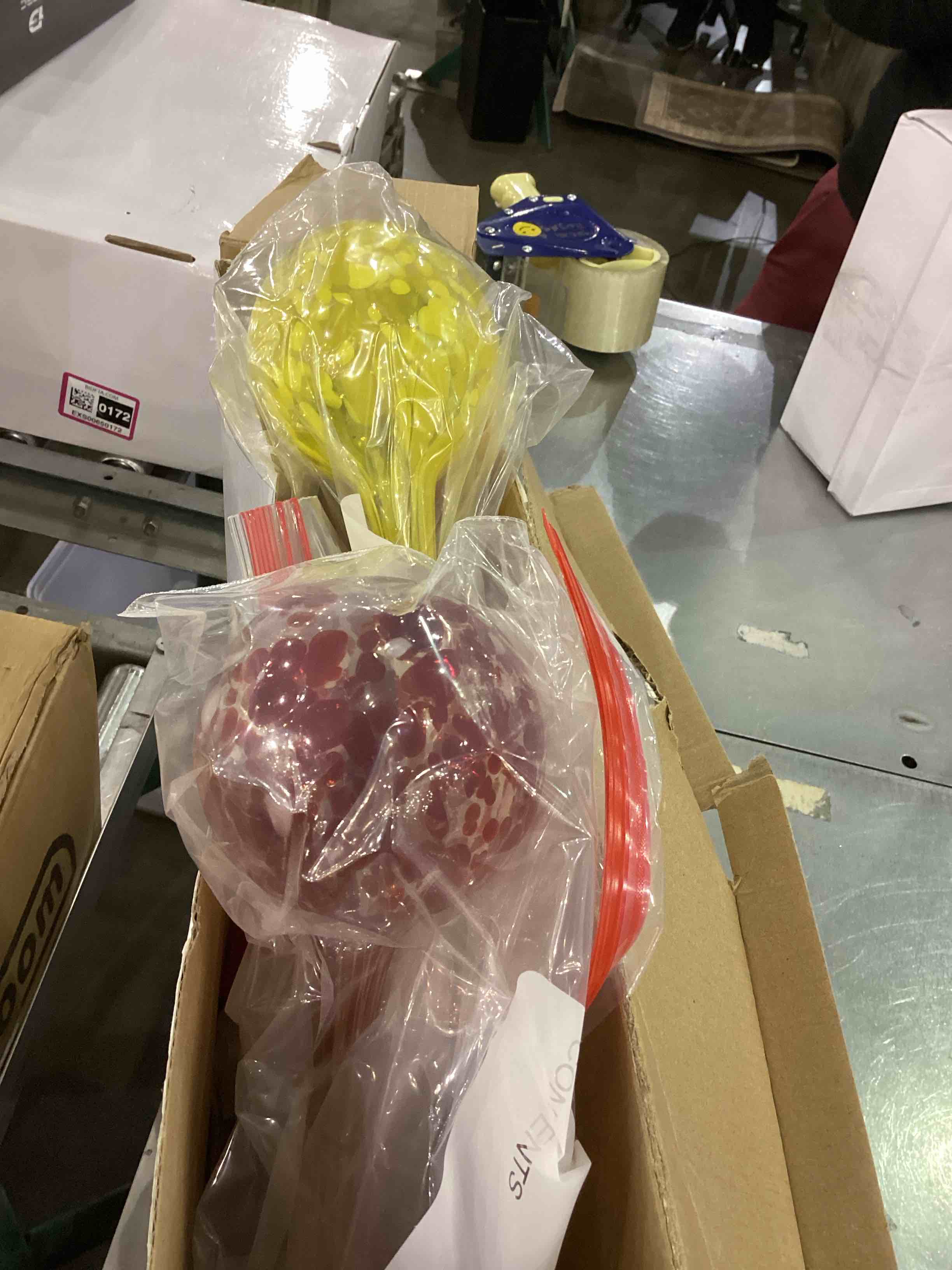 Besti Large Self Watering Globes for Plants (6-Pack) Waters Greenery Up to 2 Weeks Hands Free | Durable, Multicolored Glass Craftsmanship | Indoor and Outdoor Use