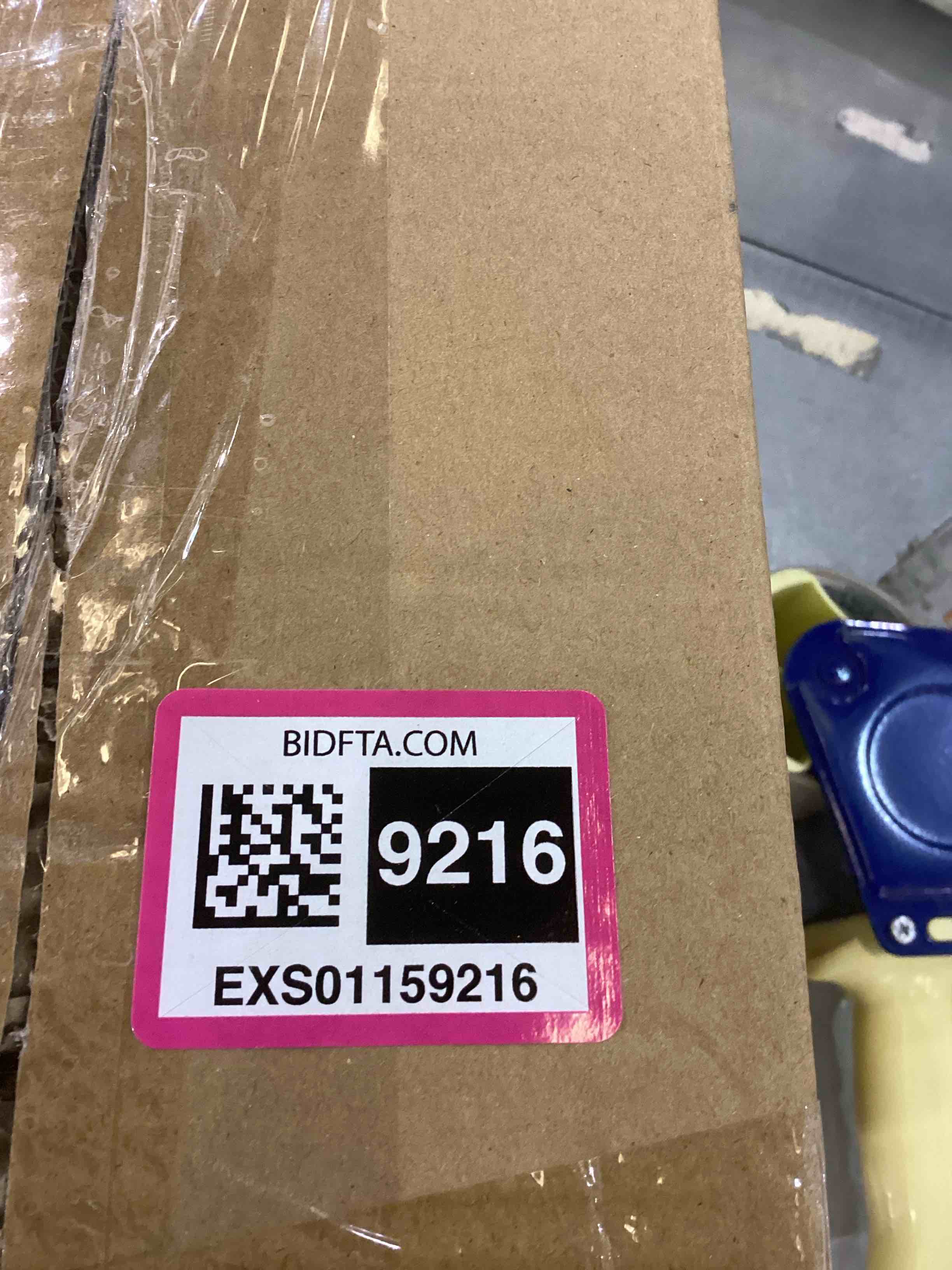 https://s3.amazonaws.com/lotting-images-prod/BargainHunt/EXS01159216_1706801810808.jpeg