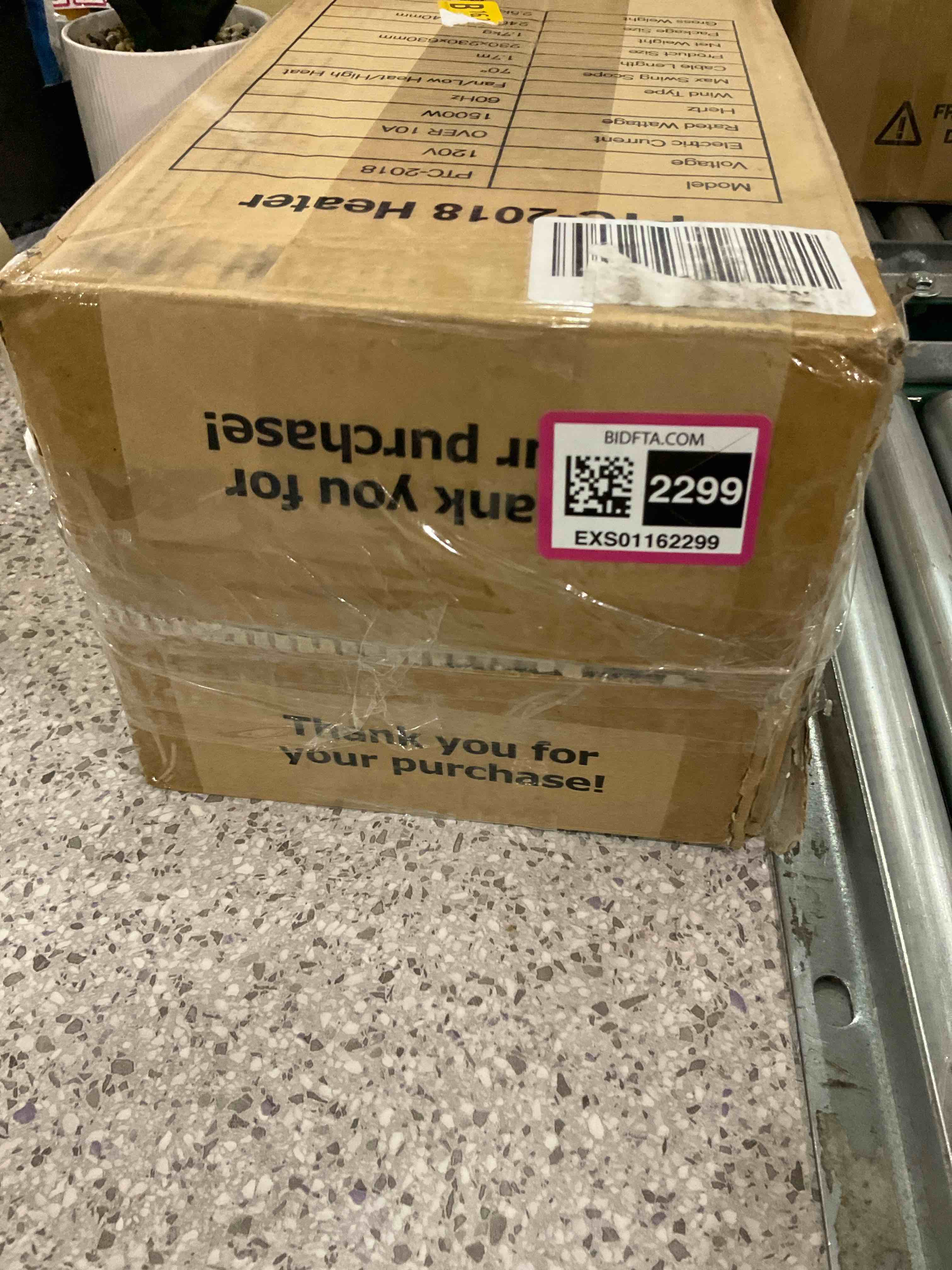 https://s3.amazonaws.com/lotting-images-prod/BargainHunt/EXS01162299_1707491504571.jpeg