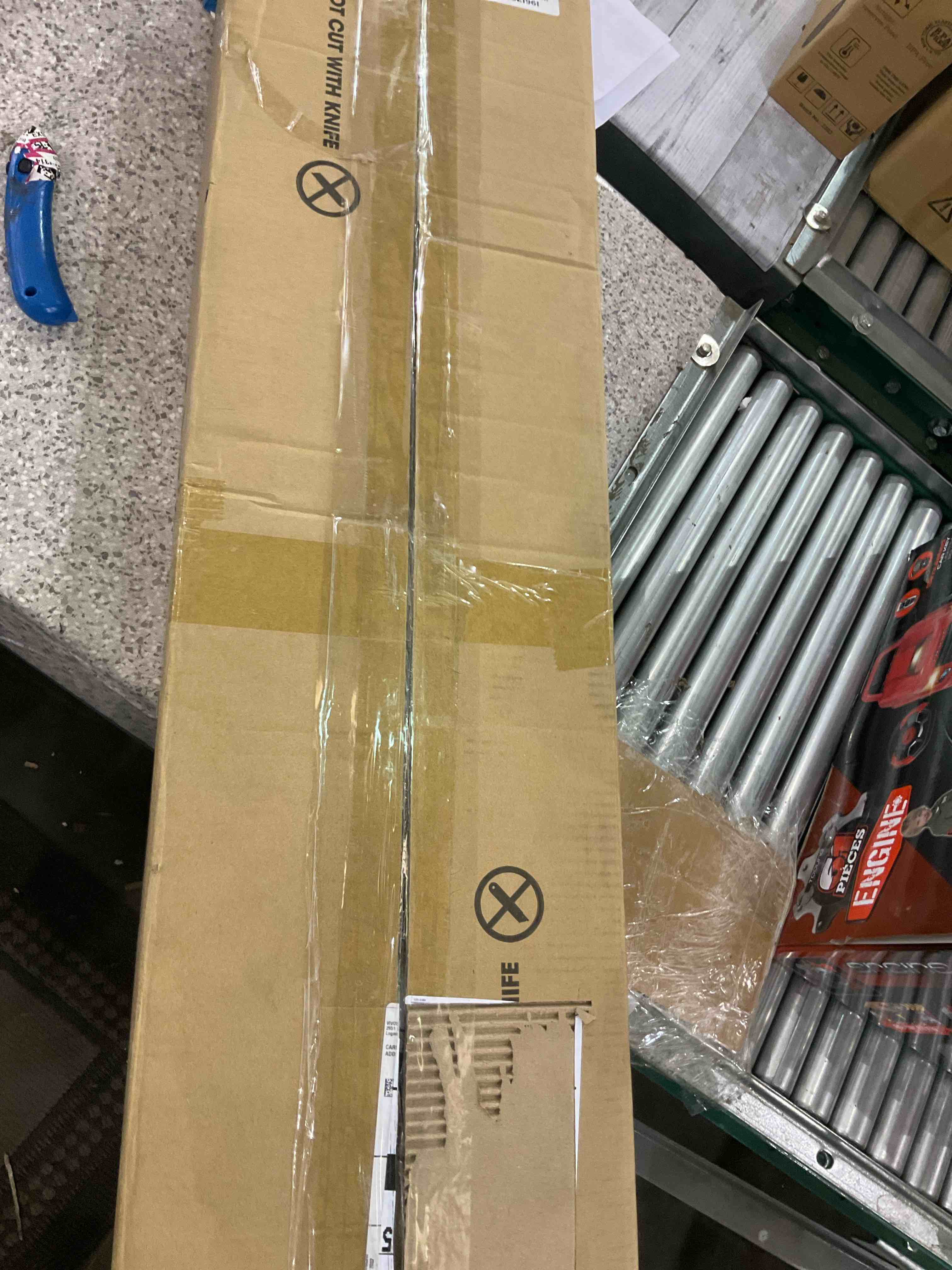 https://s3.amazonaws.com/lotting-images-prod/BargainHunt/EXS01162328_1707500495161.jpeg