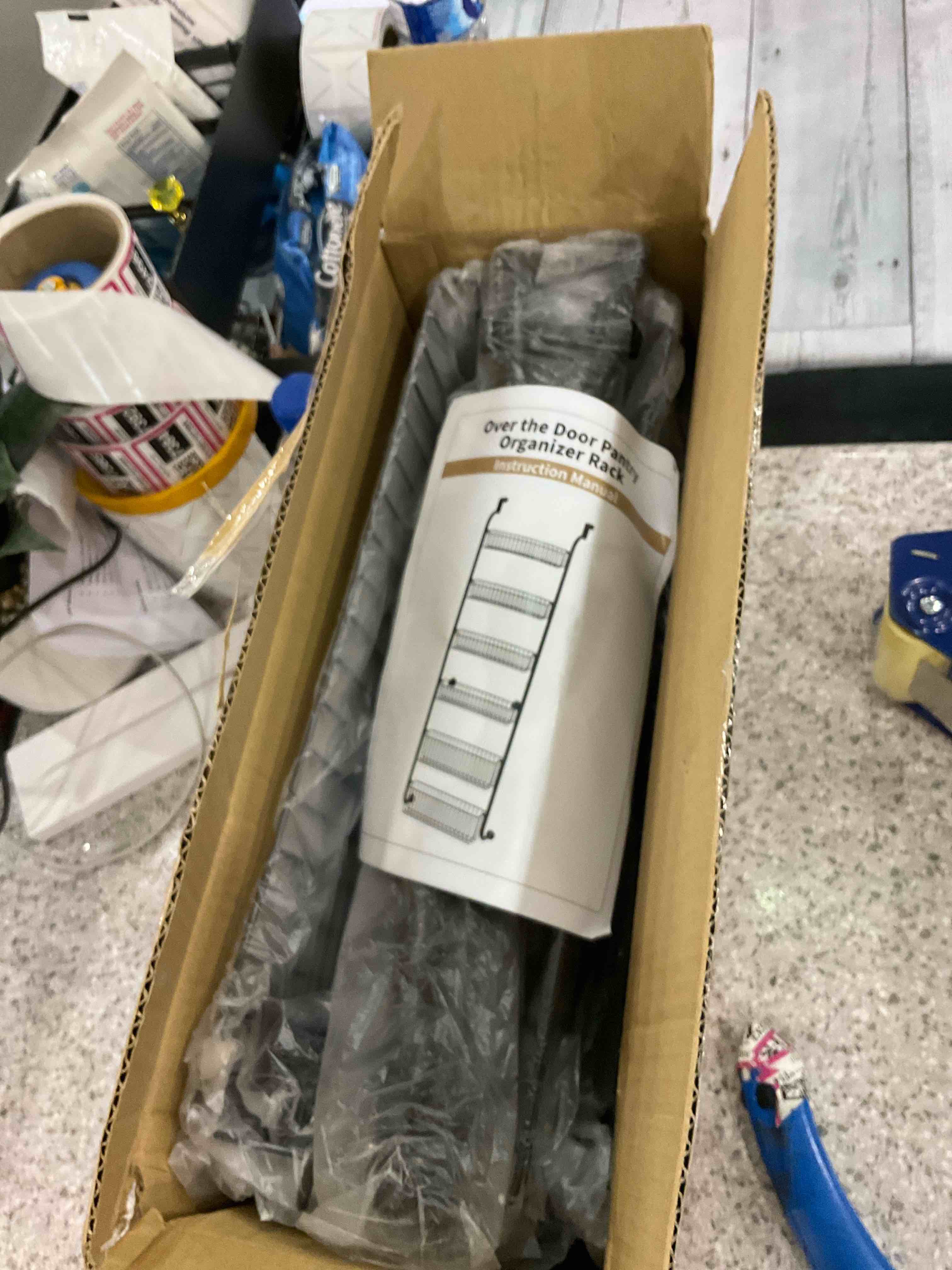 https://s3.amazonaws.com/lotting-images-prod/BargainHunt/EXS01162493_1707830178938.jpeg