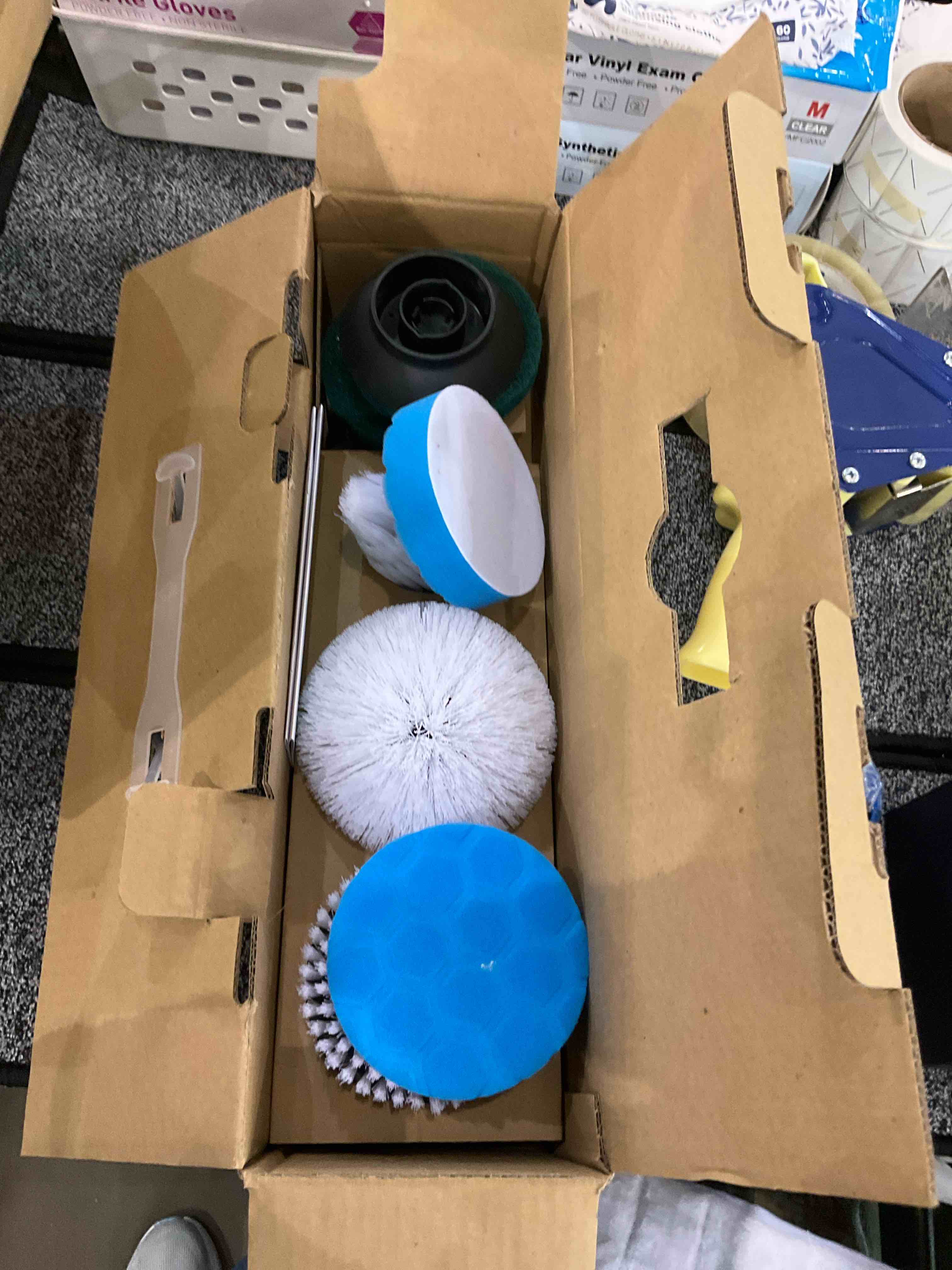 https://s3.amazonaws.com/lotting-images-prod/BargainHunt/EXS01162674_1706552406885.jpeg