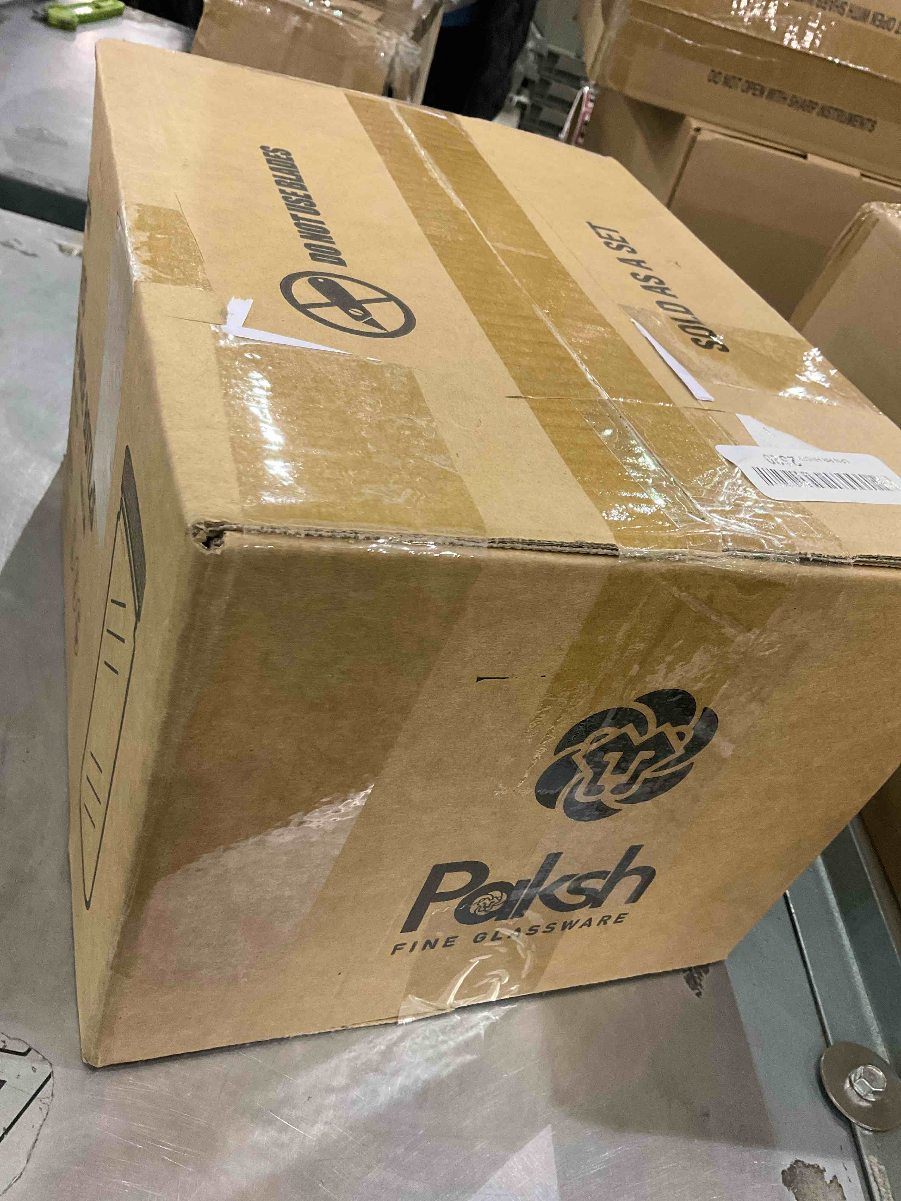 https://s3.amazonaws.com/lotting-images-prod/BargainHunt/EXS01166909_1706790774345.jpeg