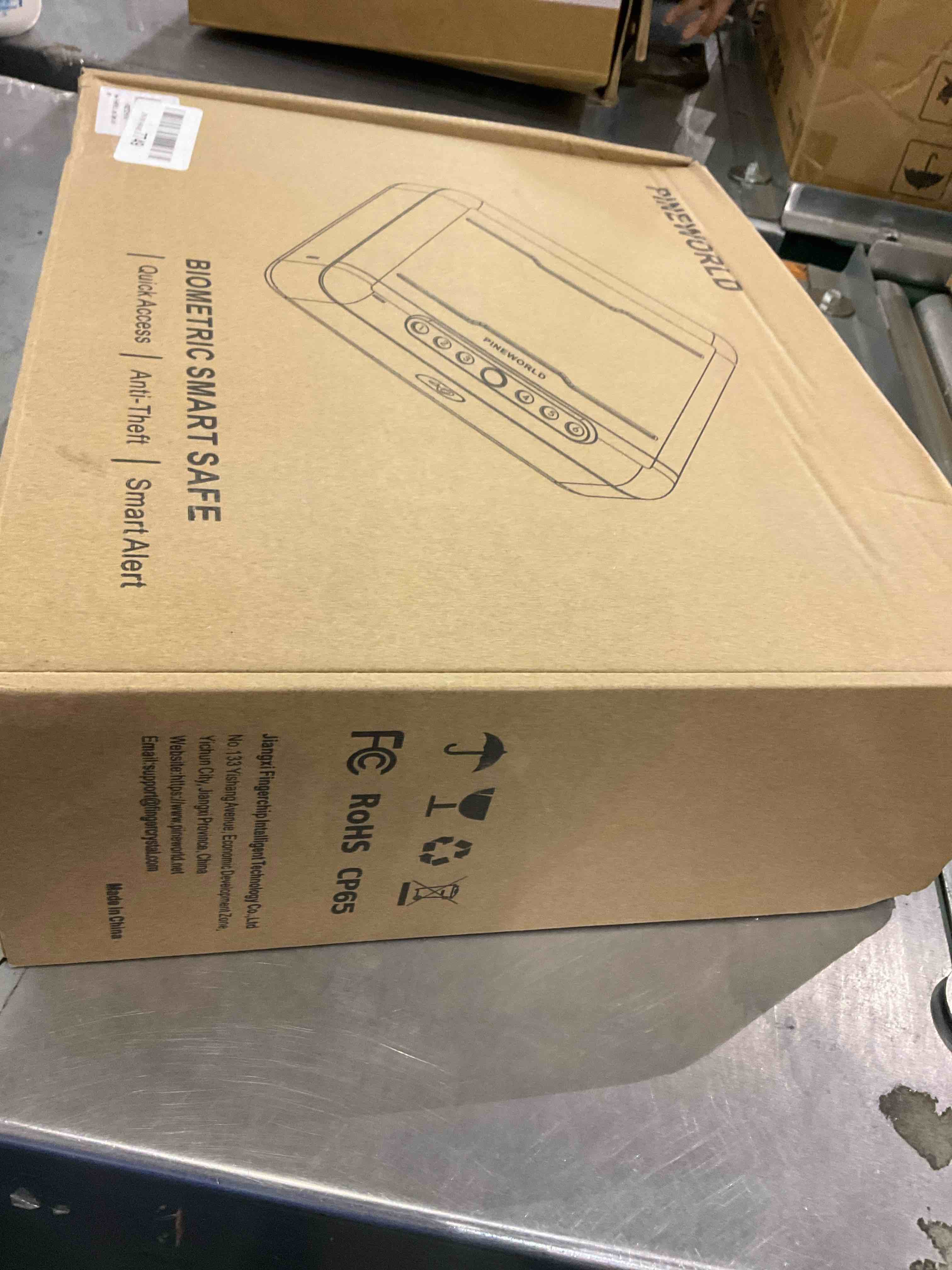 https://s3.amazonaws.com/lotting-images-prod/BargainHunt/EXS01166913_1706791381633.jpeg