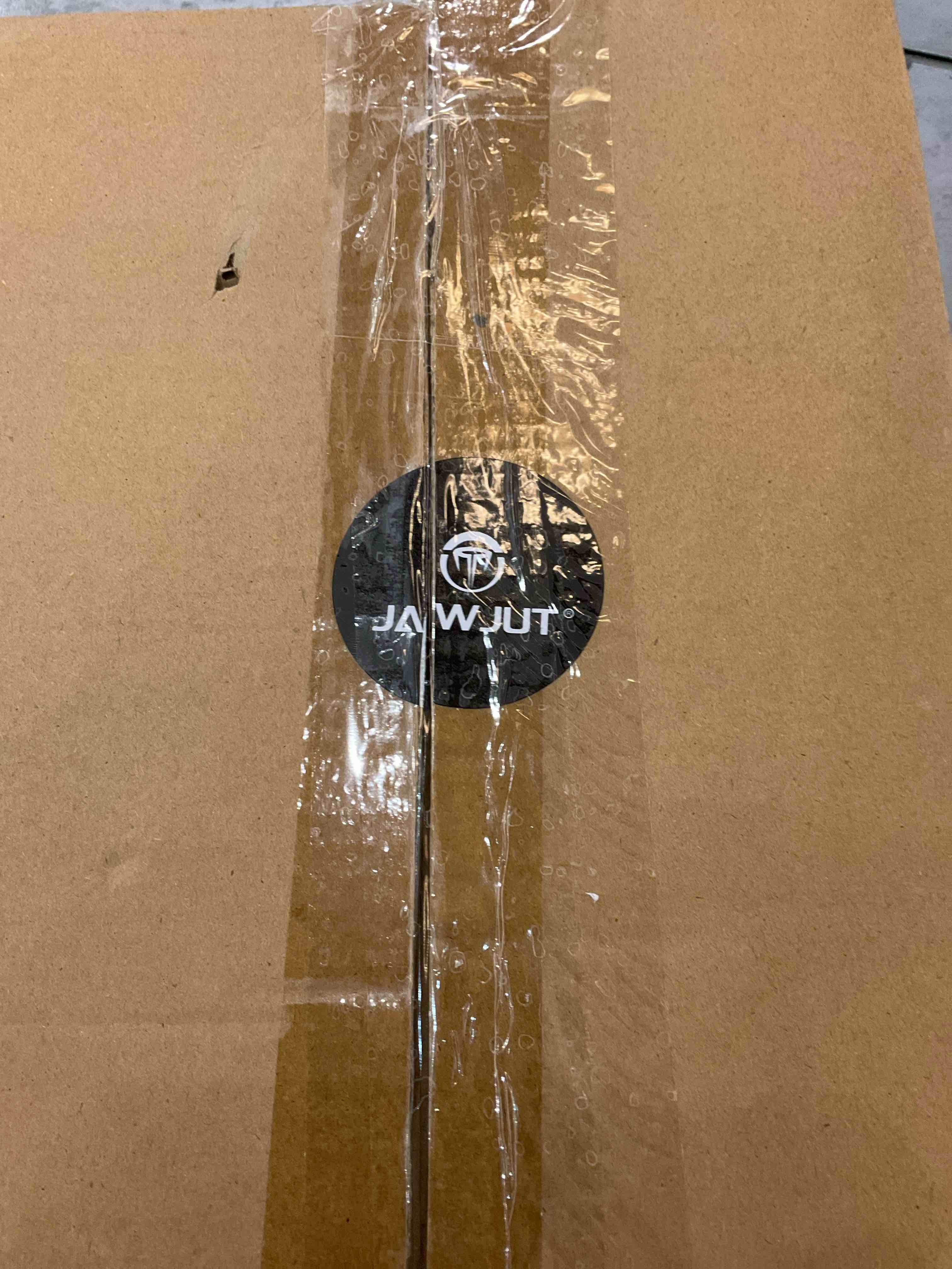https://s3.amazonaws.com/lotting-images-prod/BargainHunt/EXS01168564_1707242068155.jpeg