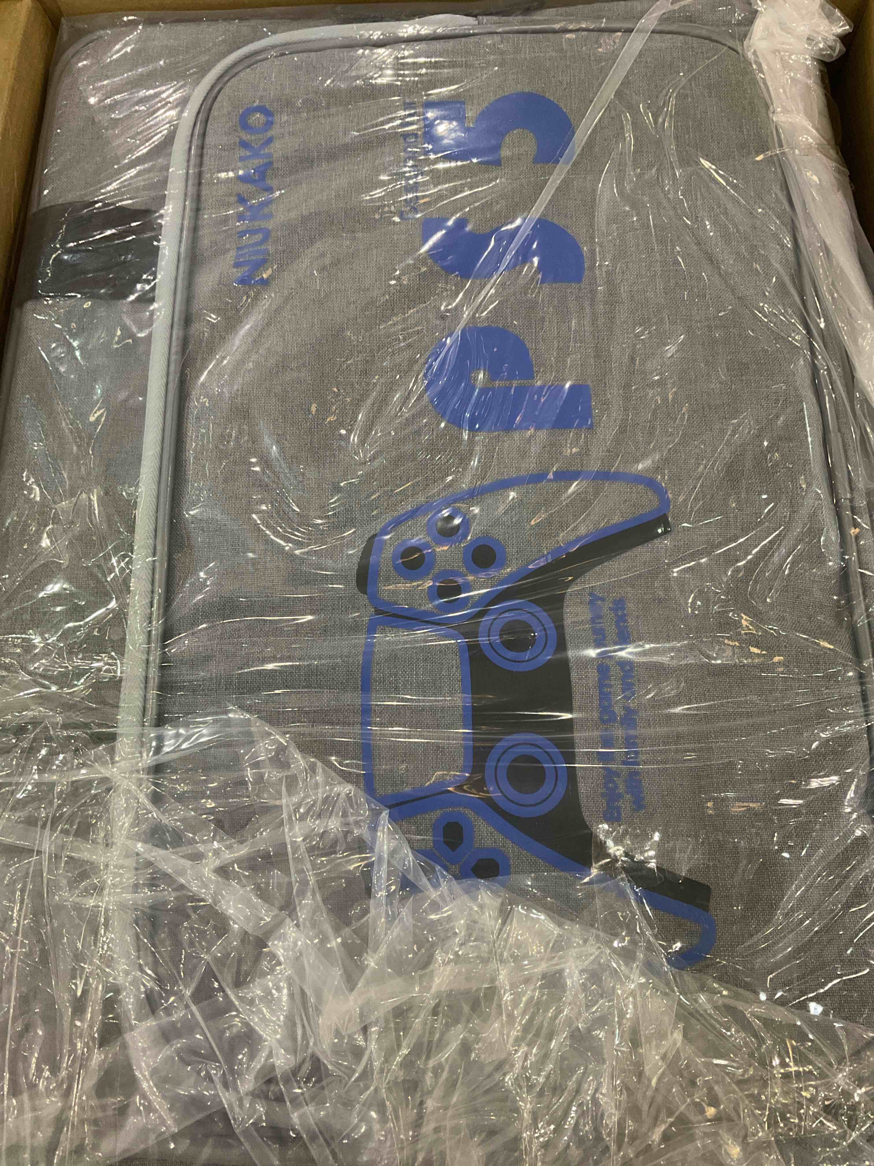 https://s3.amazonaws.com/lotting-images-prod/BargainHunt/EXS01168707_1707317527703.jpeg