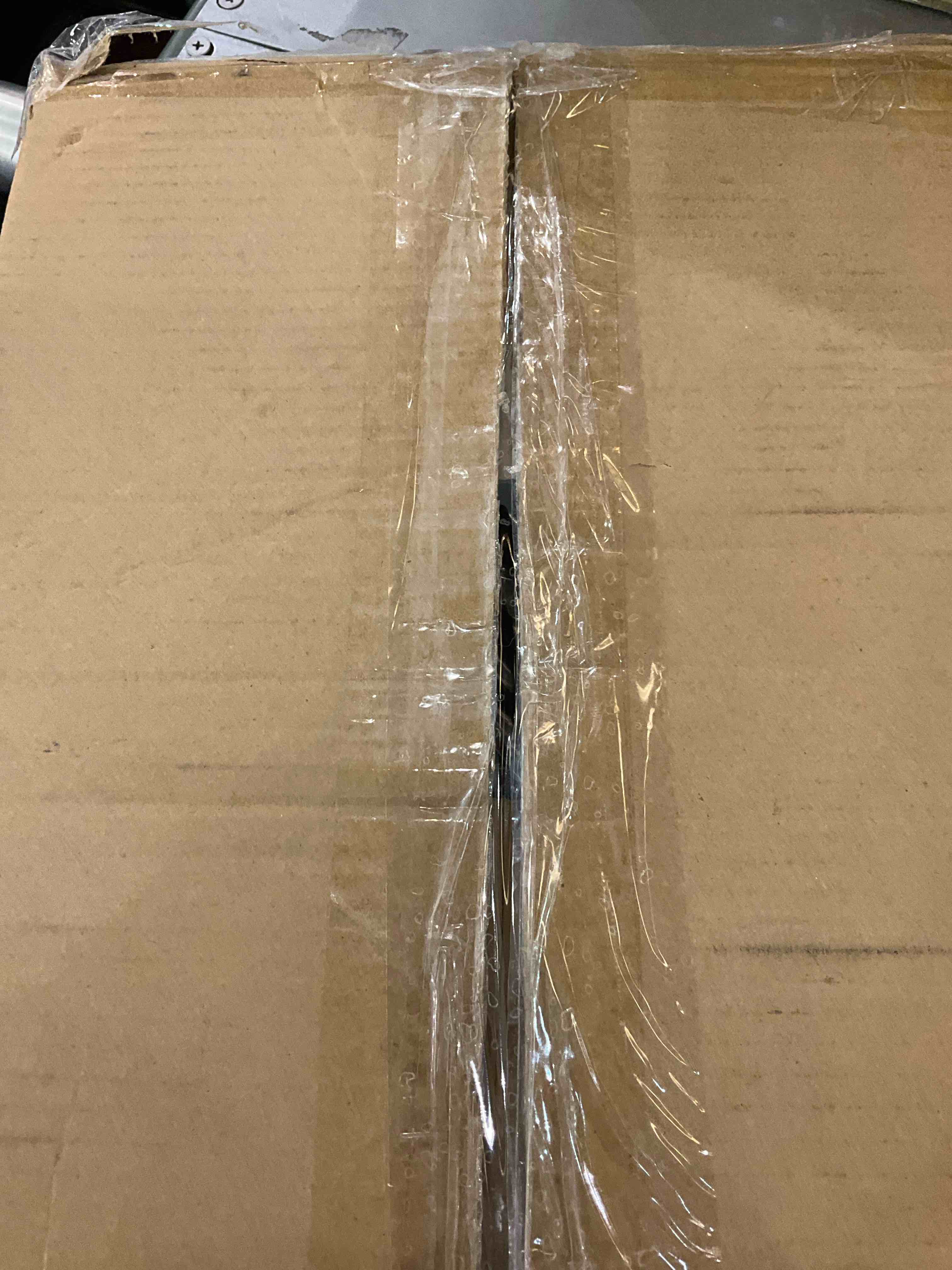 https://s3.amazonaws.com/lotting-images-prod/BargainHunt/EXS01168804_1707335982078.jpeg