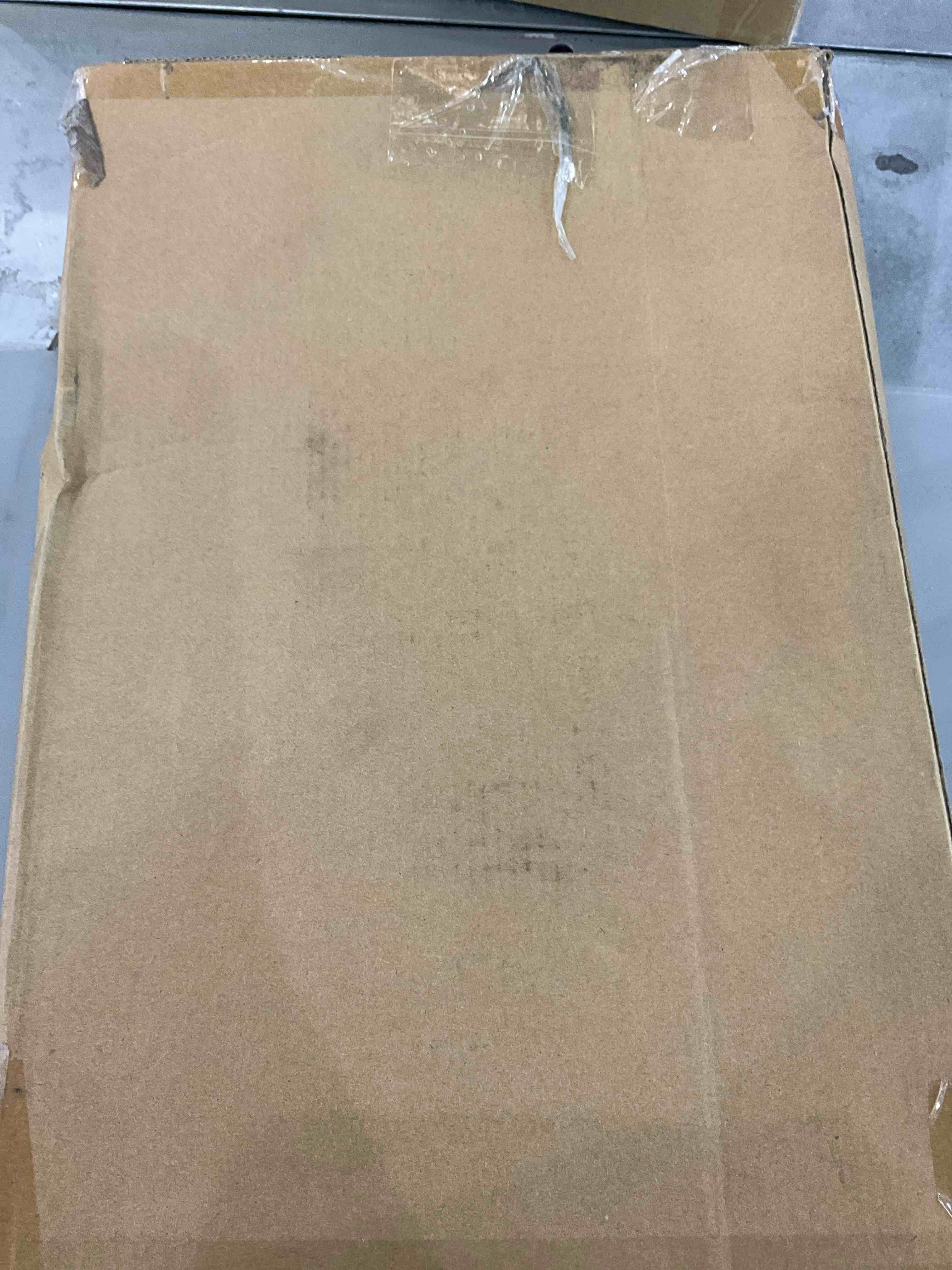 https://s3.amazonaws.com/lotting-images-prod/BargainHunt/EXS01168856_1707402663479.jpeg