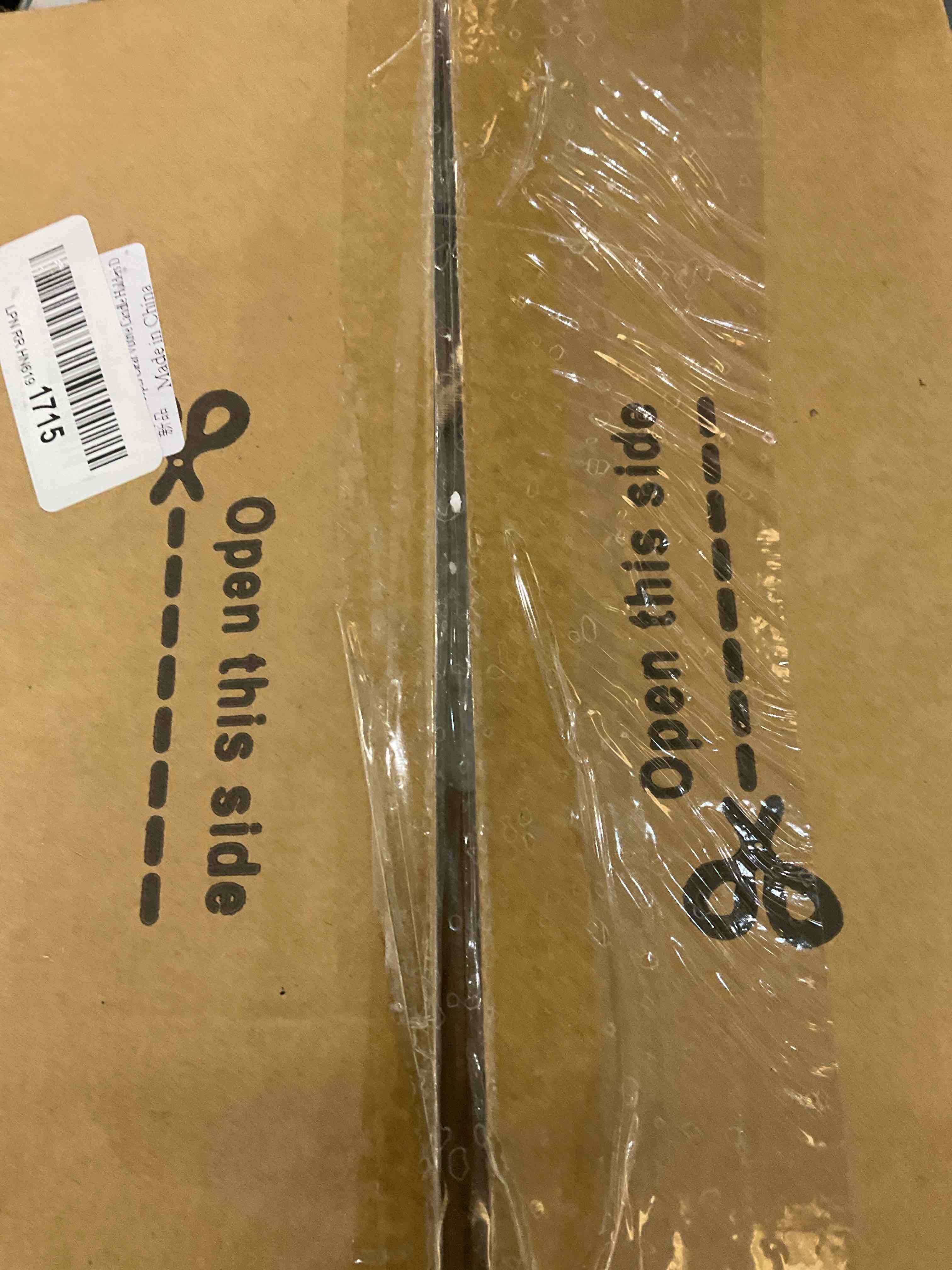 https://s3.amazonaws.com/lotting-images-prod/BargainHunt/EXS01168883_1707405348840.jpeg