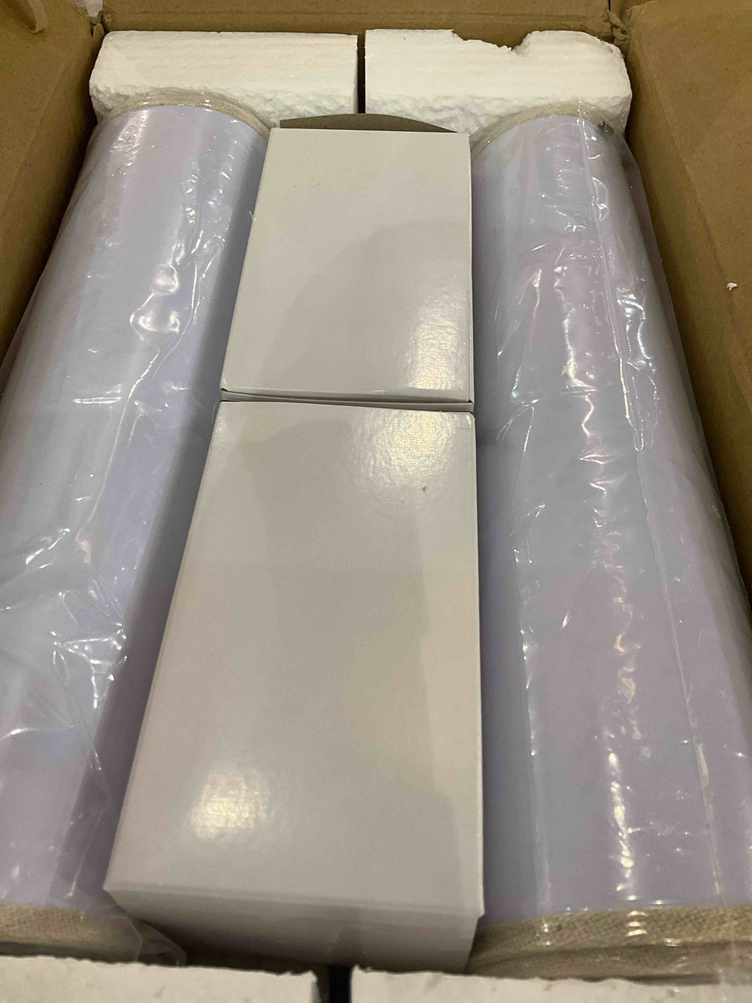 https://s3.amazonaws.com/lotting-images-prod/BargainHunt/EXS01168895_1707406951263.jpeg
