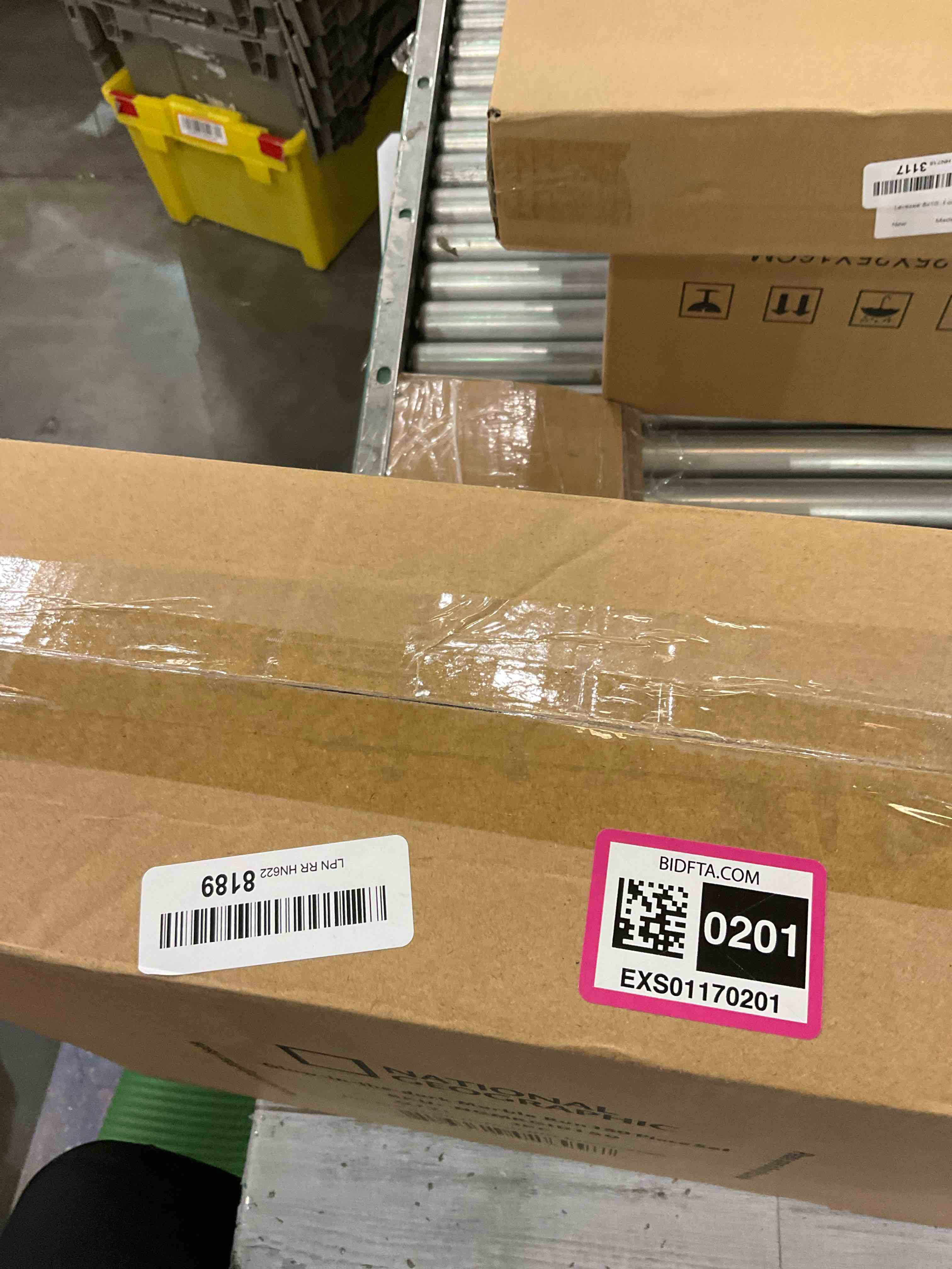 https://s3.amazonaws.com/lotting-images-prod/BargainHunt/EXS01170201_1708701407927.jpeg