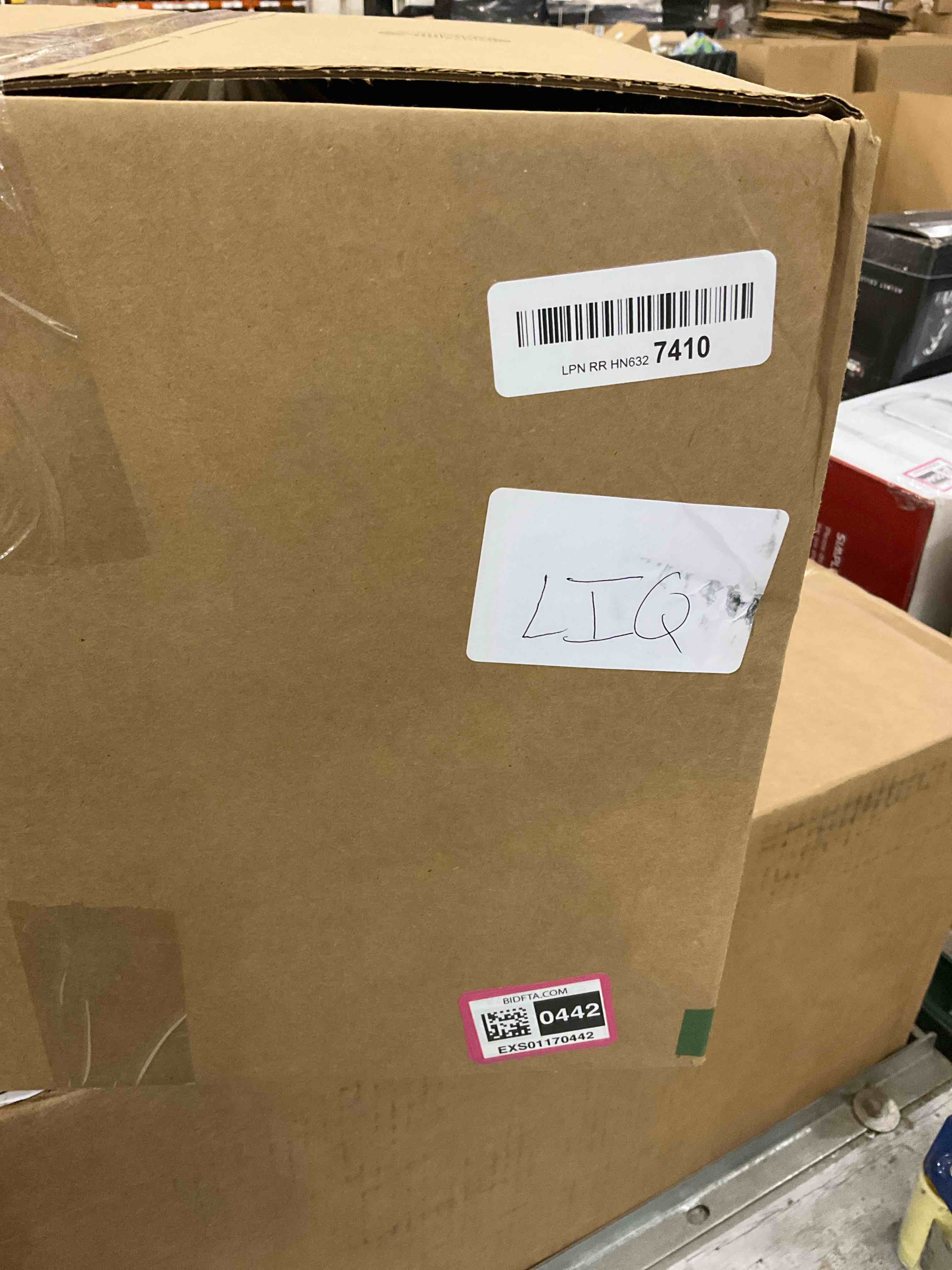 https://s3.amazonaws.com/lotting-images-prod/BargainHunt/EXS01170442_1709064080077.jpeg