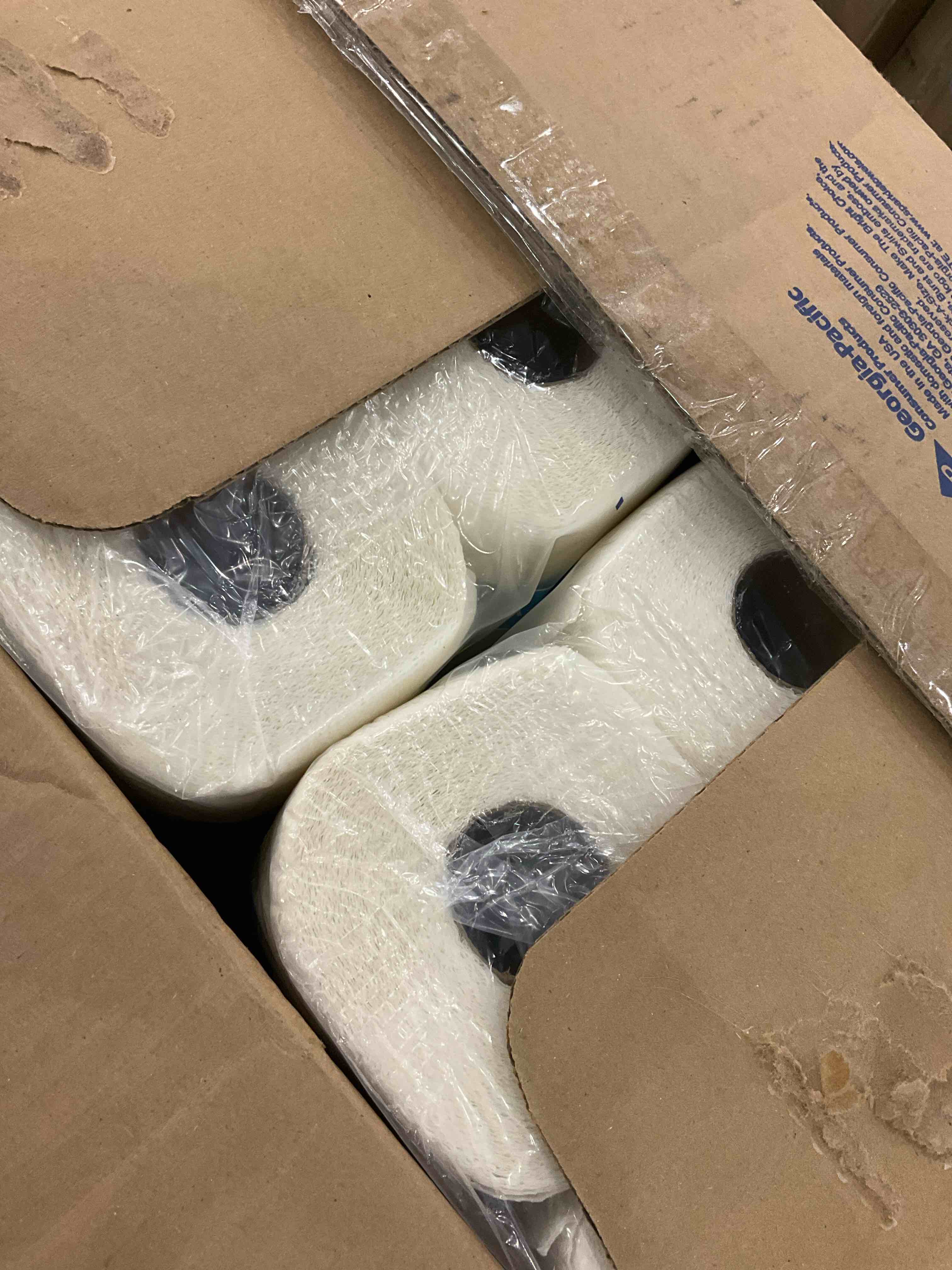 https://s3.amazonaws.com/lotting-images-prod/BargainHunt/EXS01170483_1709210982468.jpeg