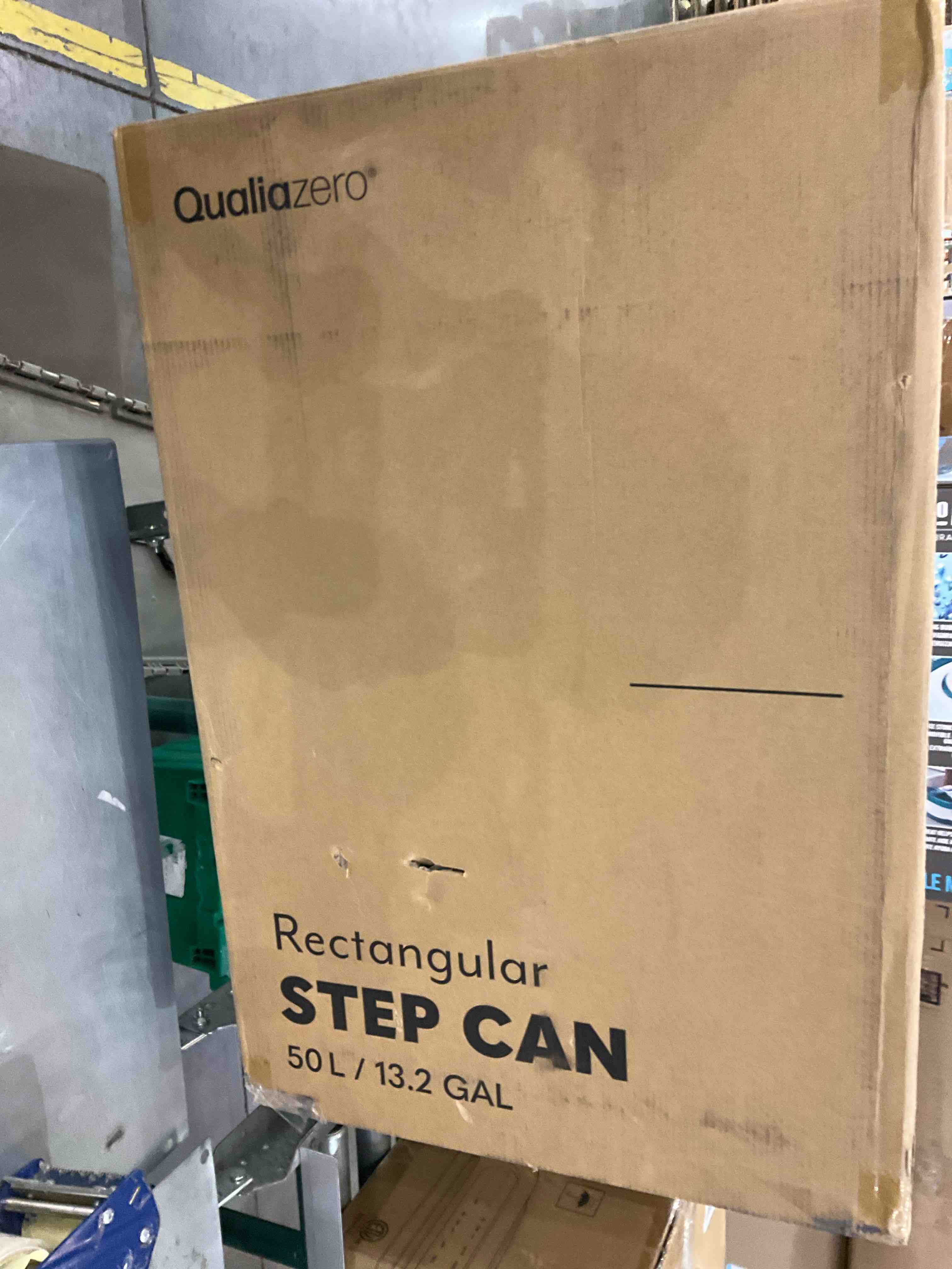 https://s3.amazonaws.com/lotting-images-prod/BargainHunt/EXS01170580_1709830436026.jpeg