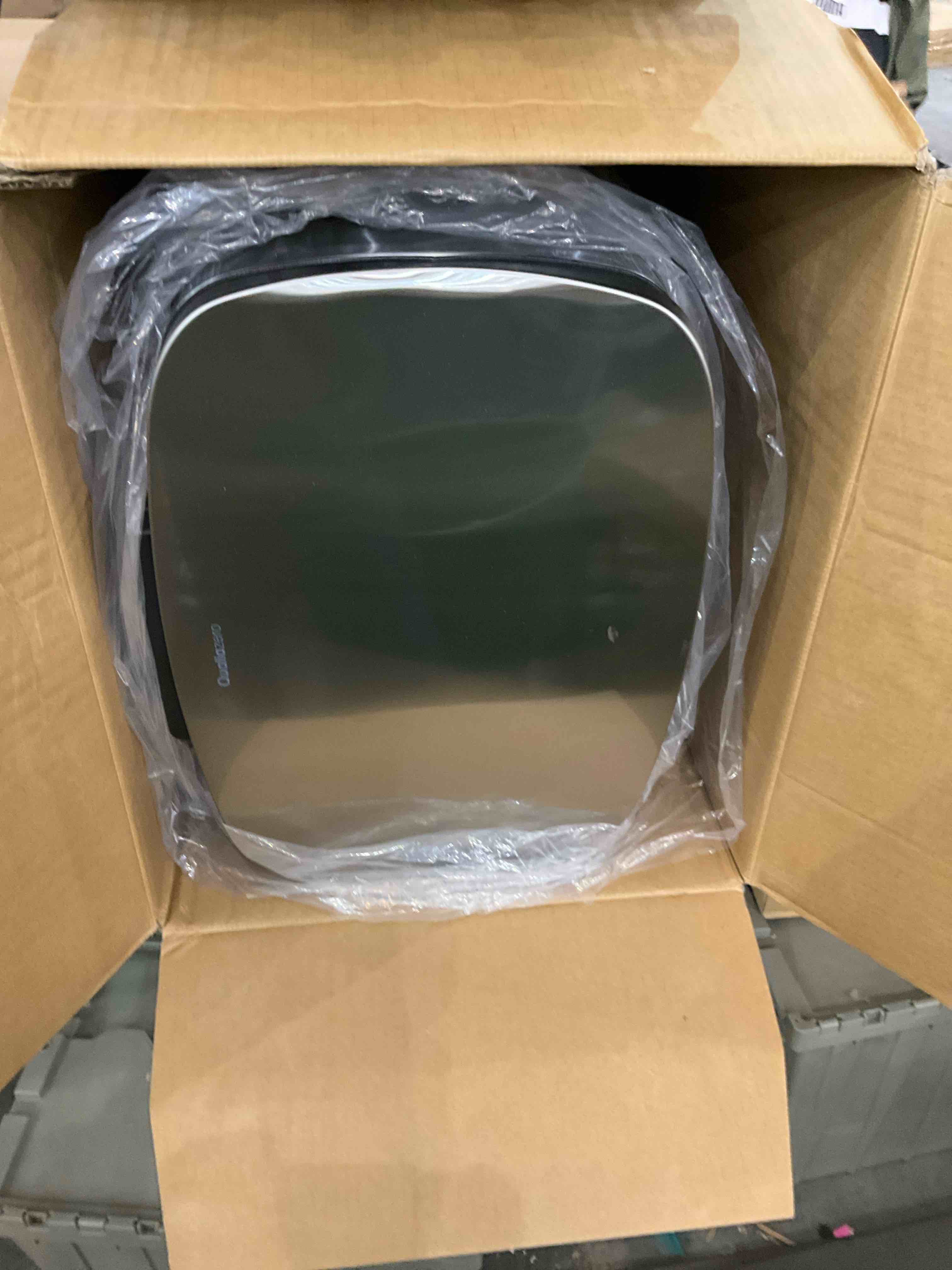 https://s3.amazonaws.com/lotting-images-prod/BargainHunt/EXS01170580_1709830507211.jpeg