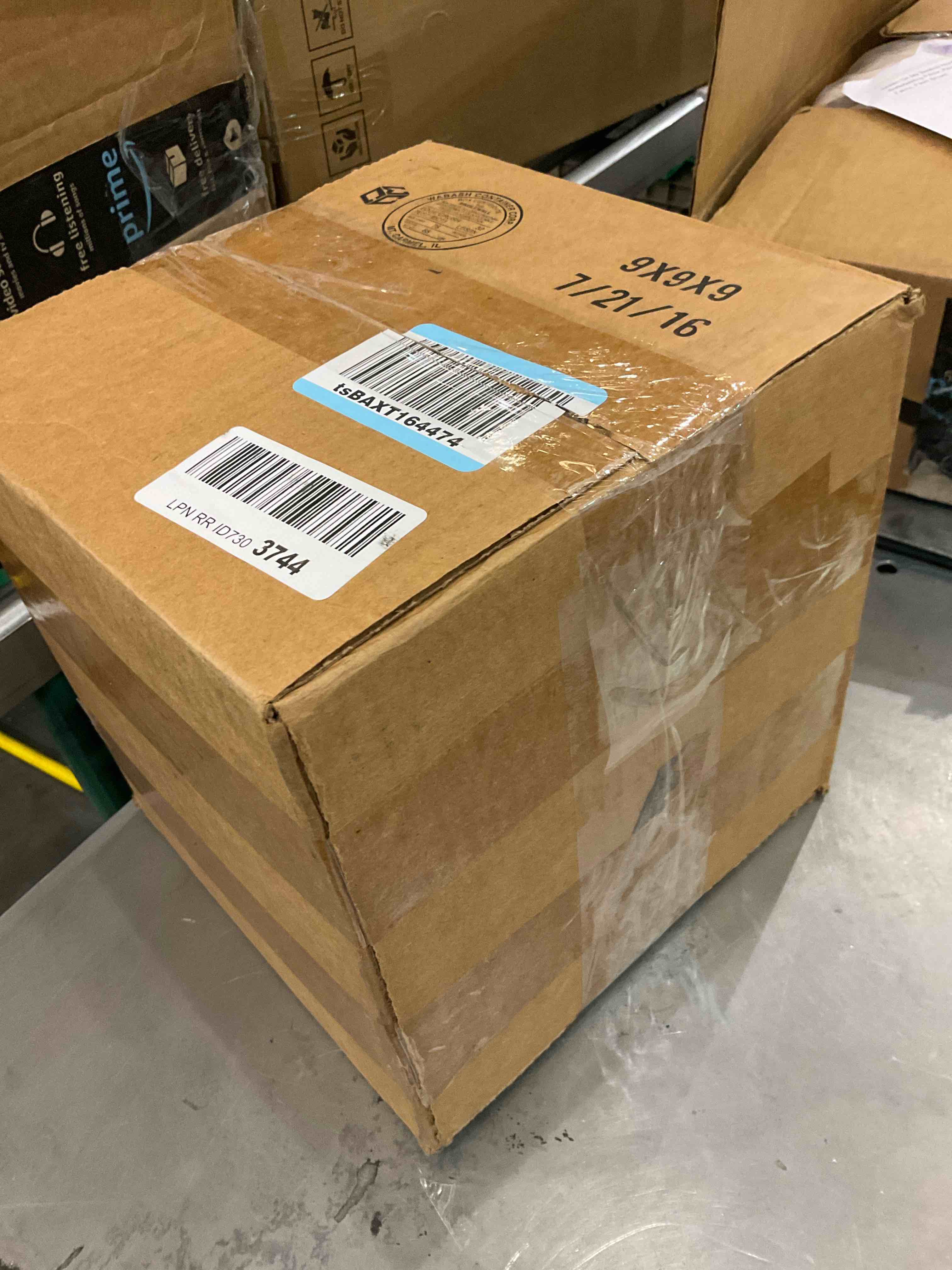 https://s3.amazonaws.com/lotting-images-prod/BargainHunt/EXS01170585_1709834437495.jpeg