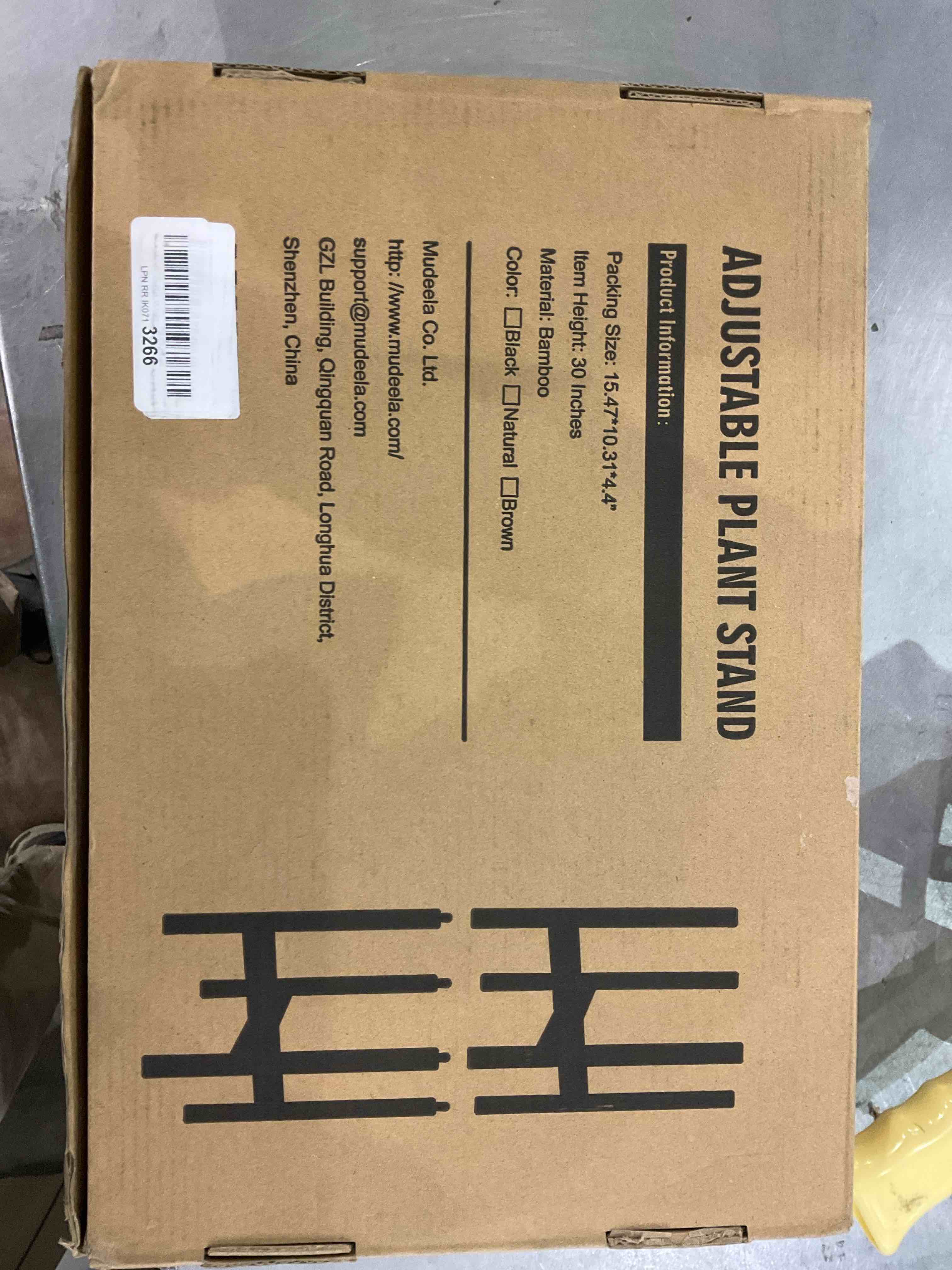 https://s3.amazonaws.com/lotting-images-prod/BargainHunt/EXS01170718_1710155668795.jpeg