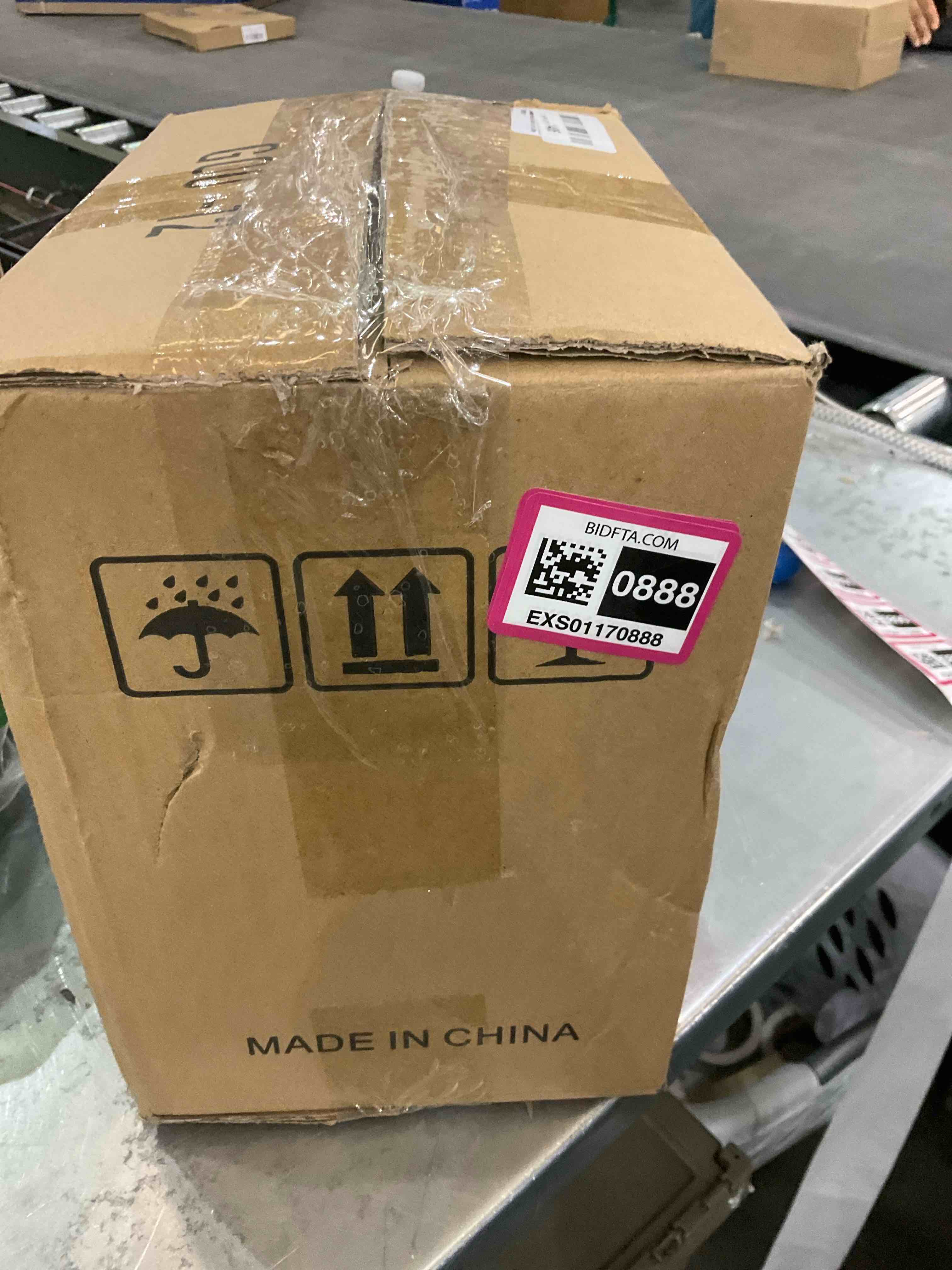 https://s3.amazonaws.com/lotting-images-prod/BargainHunt/EXS01170888_1710252347844.jpeg