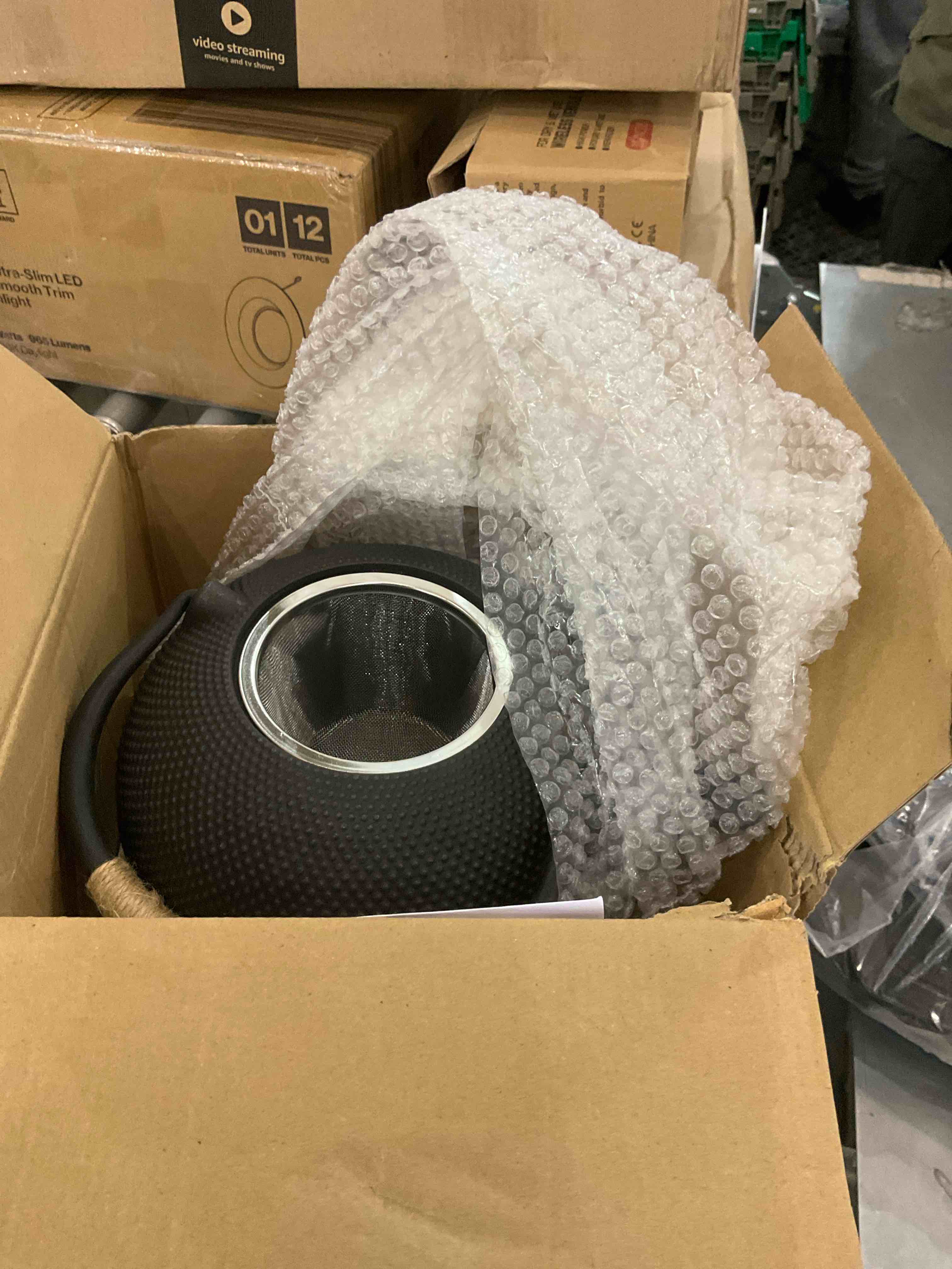https://s3.amazonaws.com/lotting-images-prod/BargainHunt/EXS01170892_1710252731385.jpeg